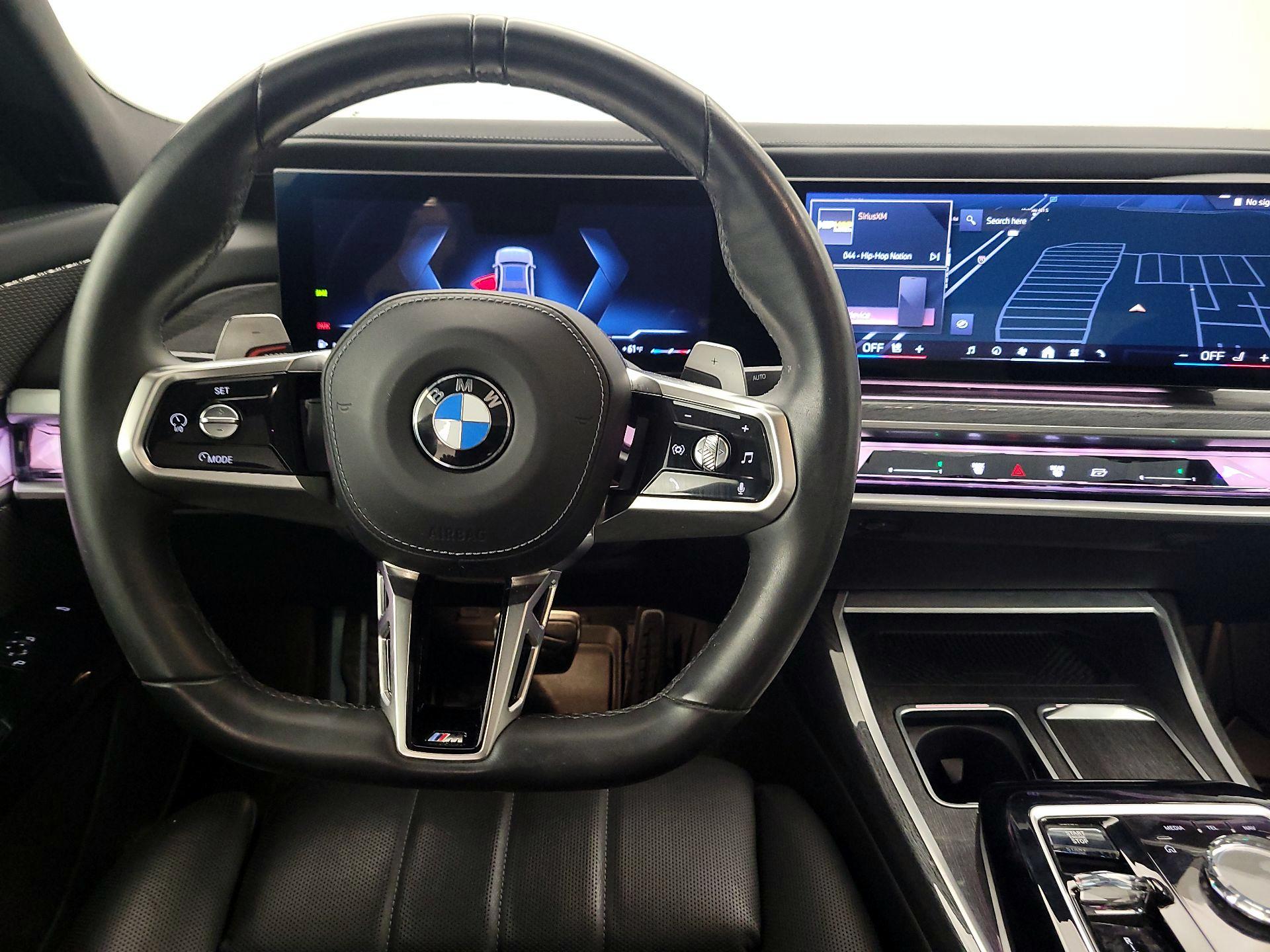 Thumbnail: 2023 BMW 7 Series - 10