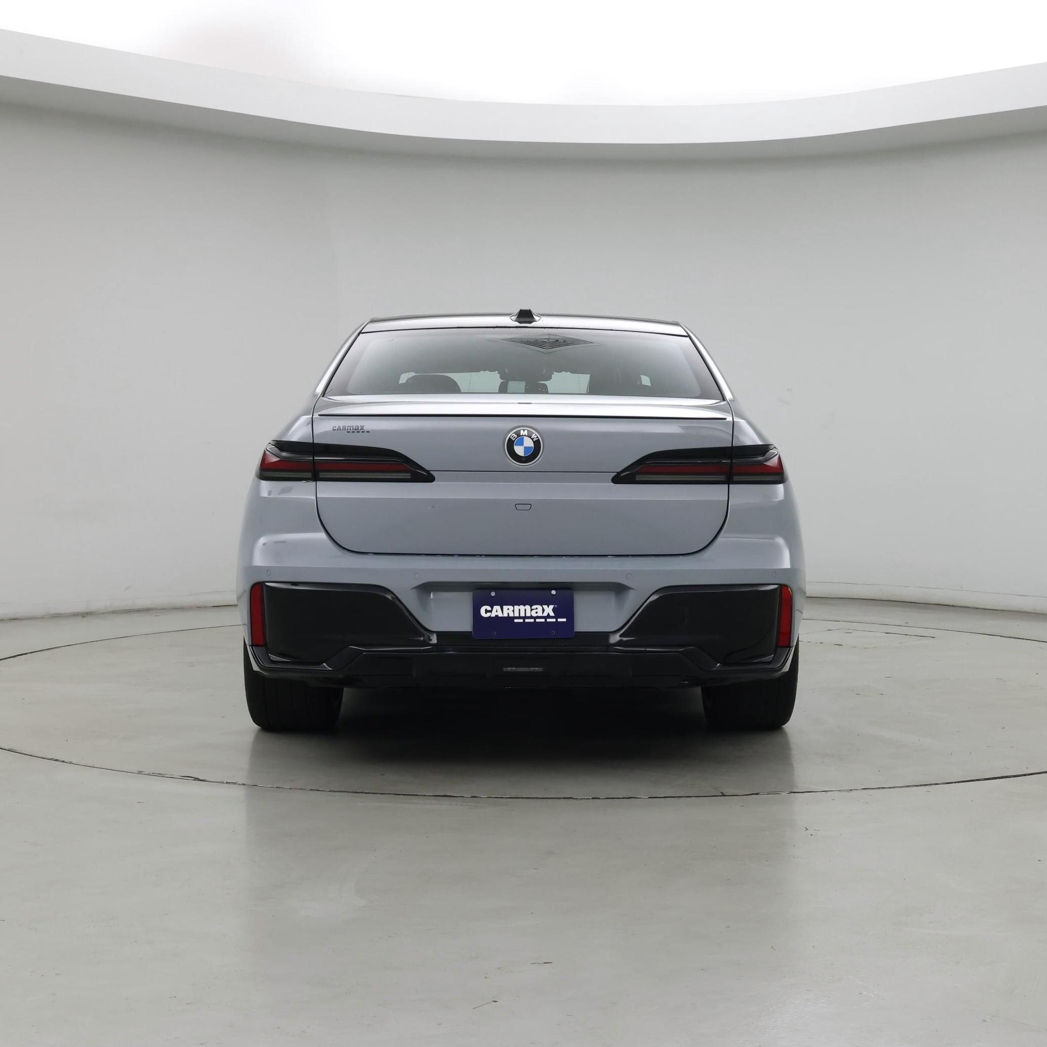 Thumbnail: 2023 BMW 7 Series - 6