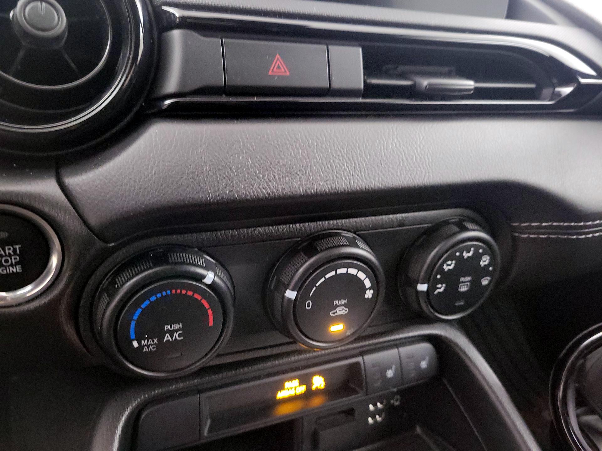 Thumbnail: 2021 Mazda MX-5 Miata - 16