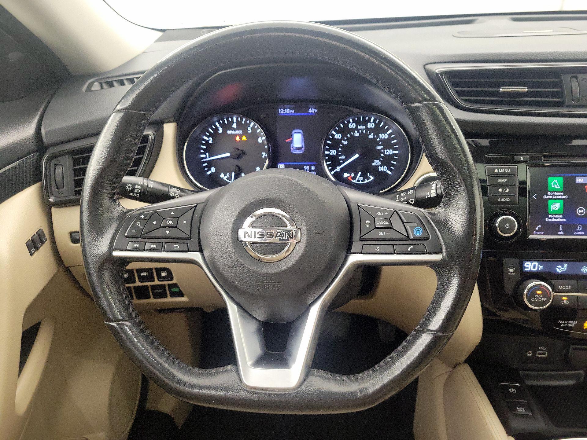 Thumbnail: 2018 Nissan Rogue - 10