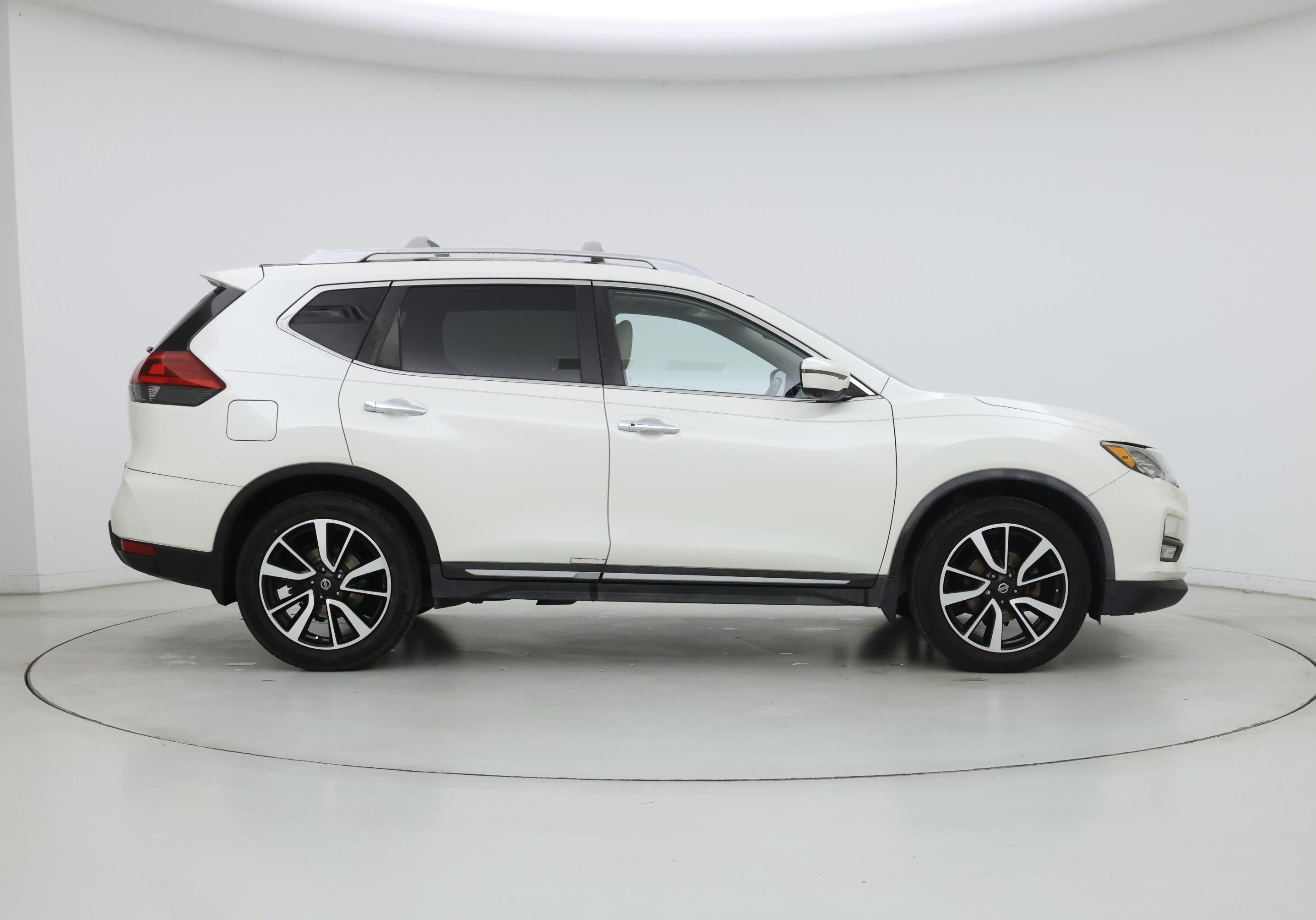 Thumbnail: 2018 Nissan Rogue - 7