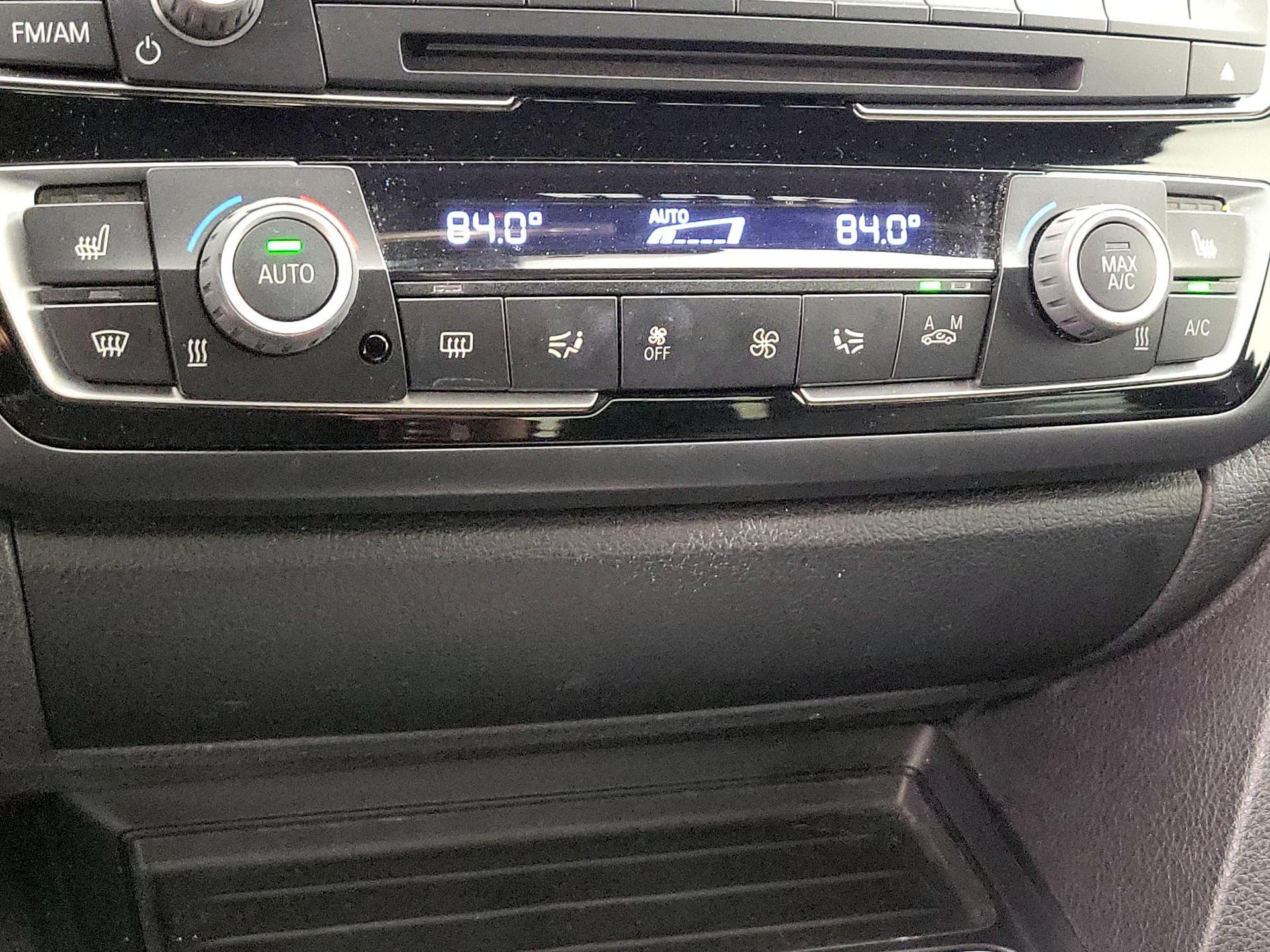 Thumbnail: 2016 BMW 4 Series - 17