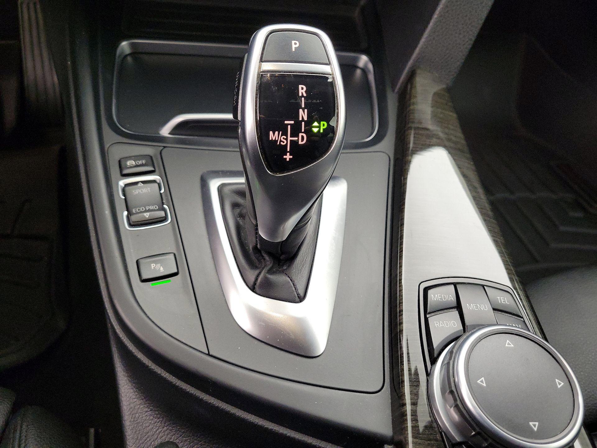 Thumbnail: 2016 BMW 4 Series - 18