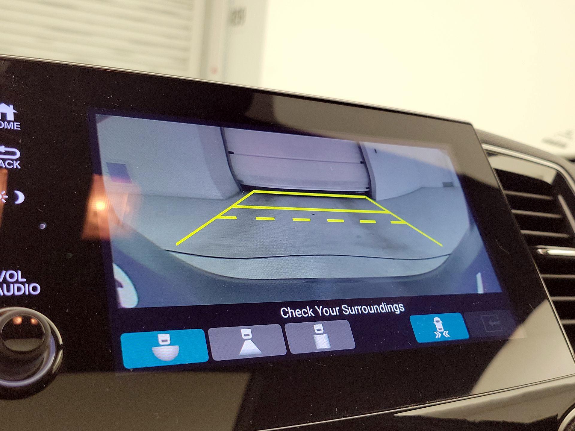 Thumbnail: 2019 Honda Passport - 15