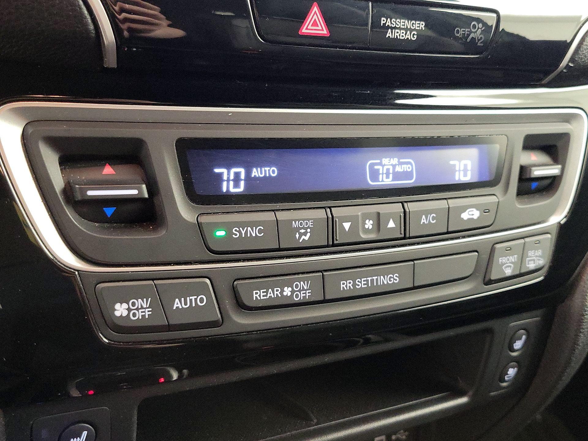 Thumbnail: 2019 Honda Passport - 17