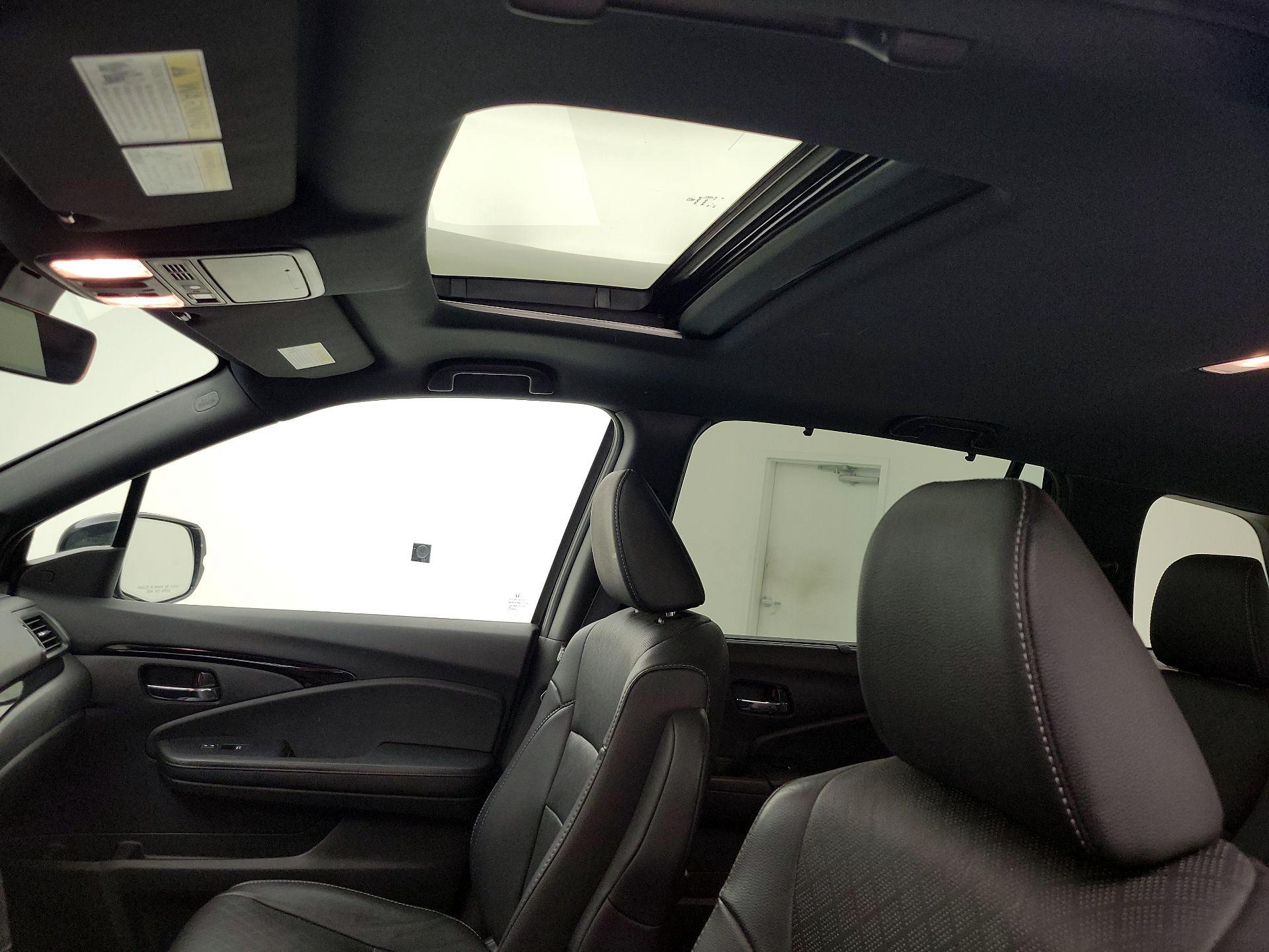 Thumbnail: 2019 Honda Passport - 20