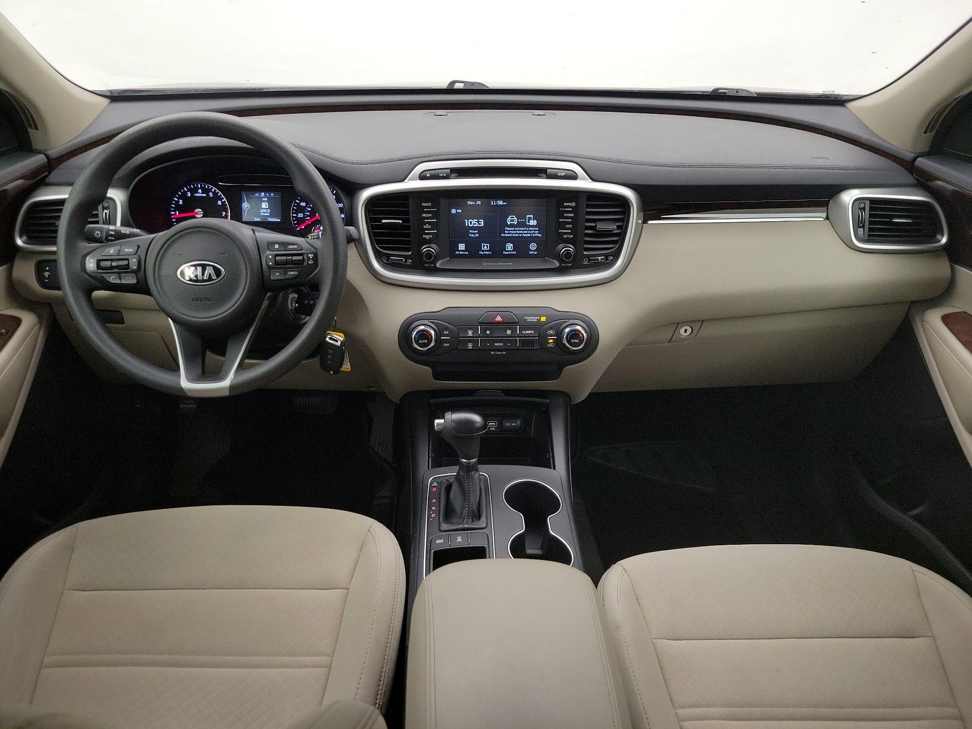 Thumbnail: 2018 Kia Sorento - 9