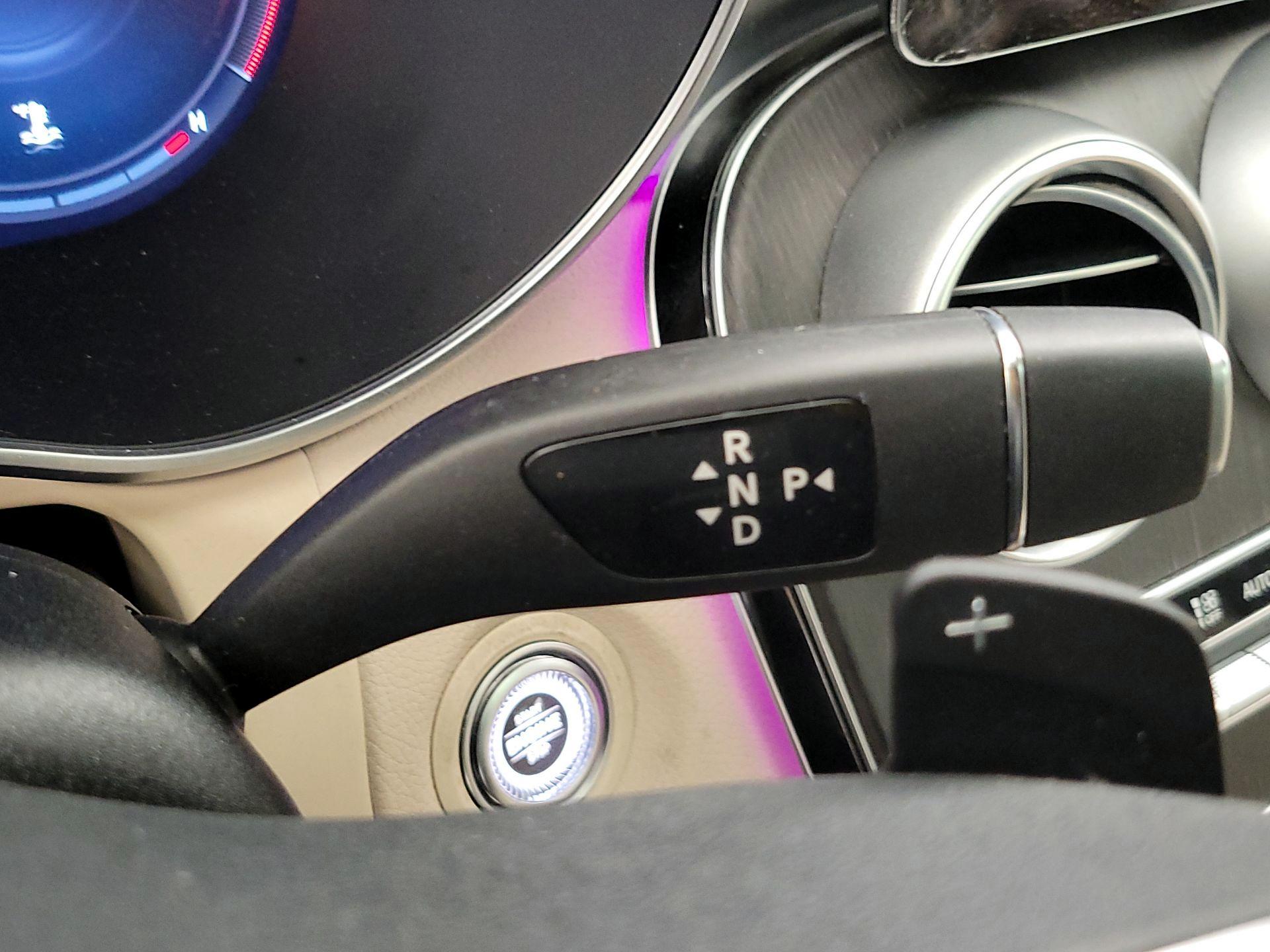 Thumbnail: 2021 Mercedes-Benz C-Class - 18