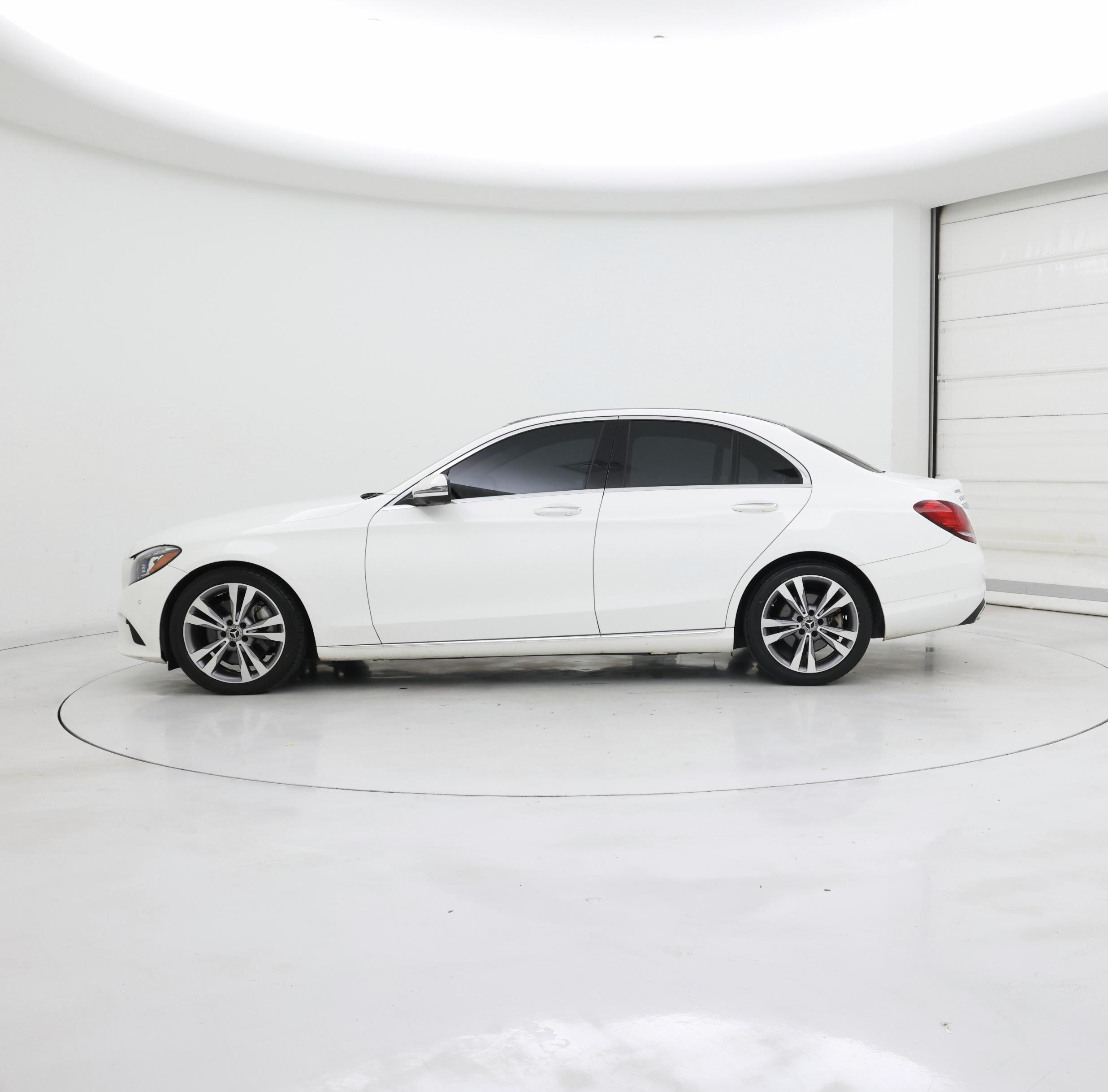 Thumbnail: 2021 Mercedes-Benz C-Class - 3