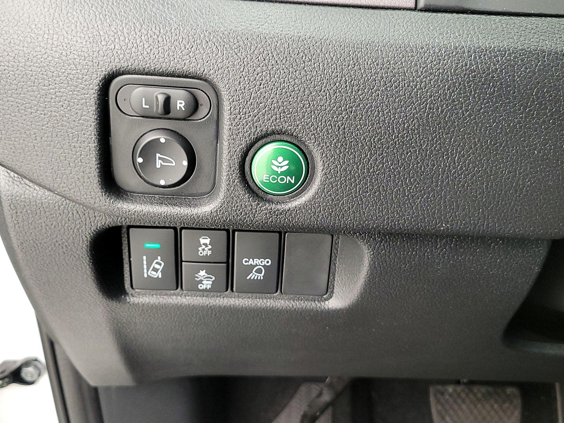 Thumbnail: 2025 Honda Ridgeline - 13