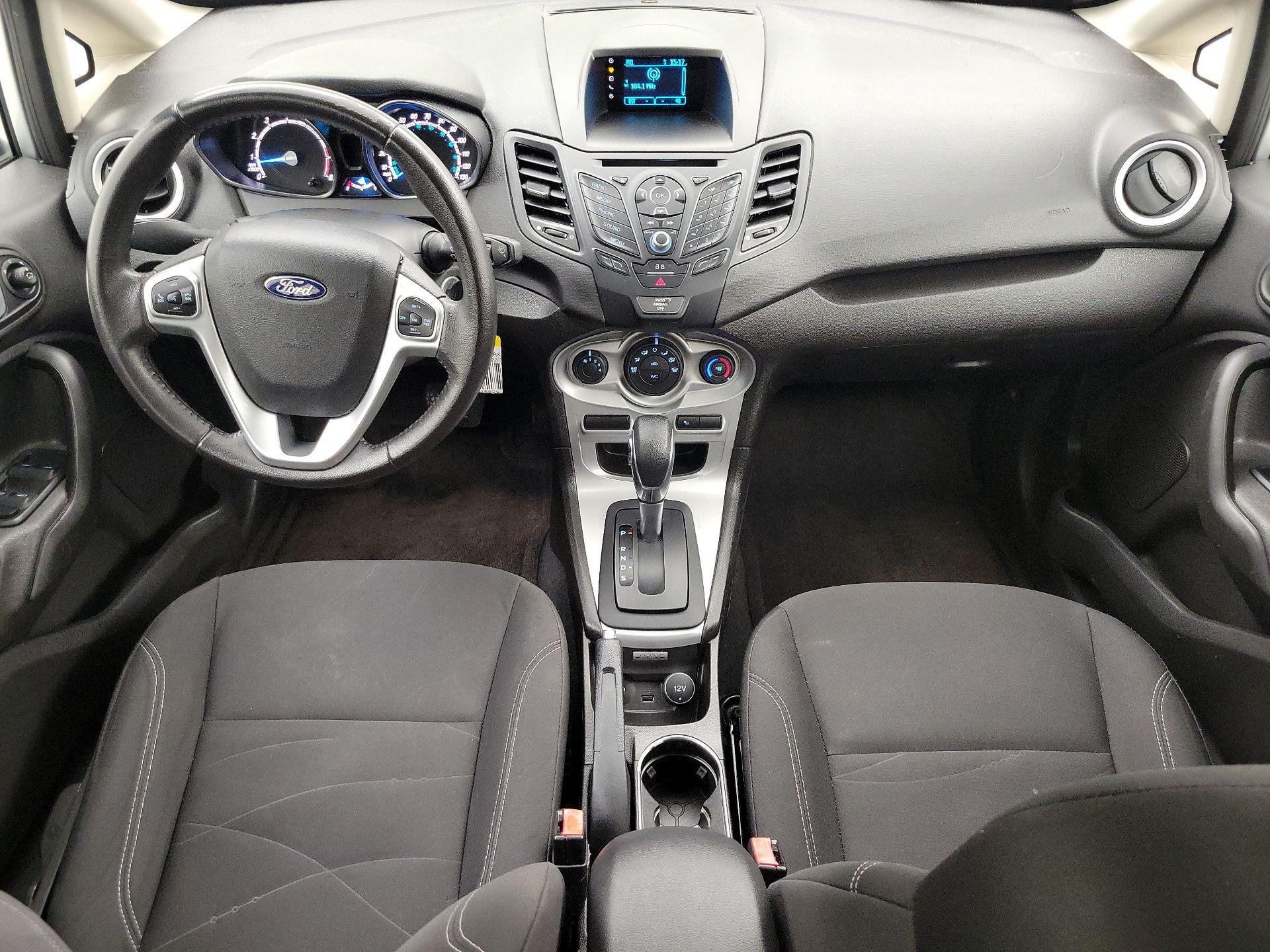 Thumbnail: 2016 Ford Fiesta - 9