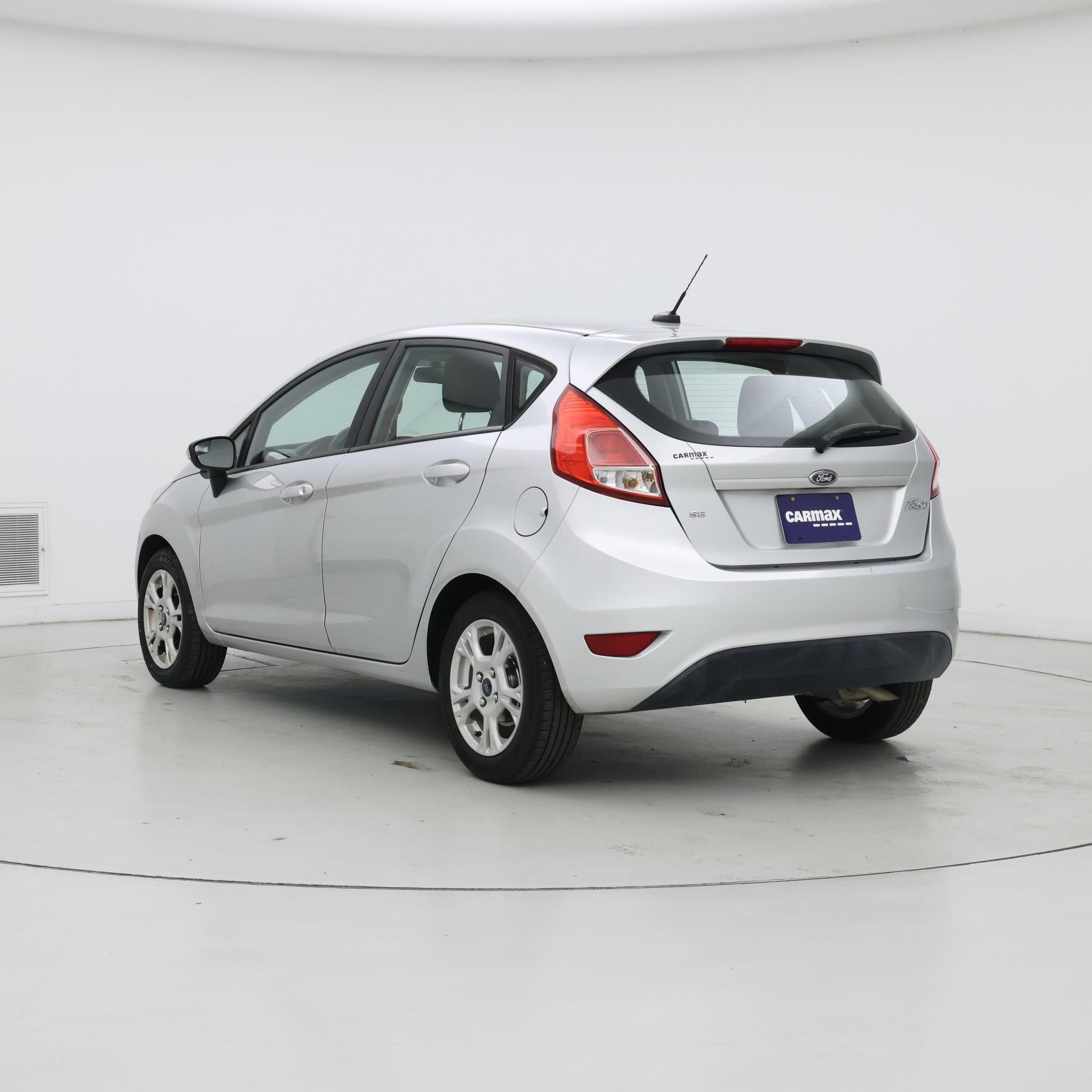 Thumbnail: 2016 Ford Fiesta - 2