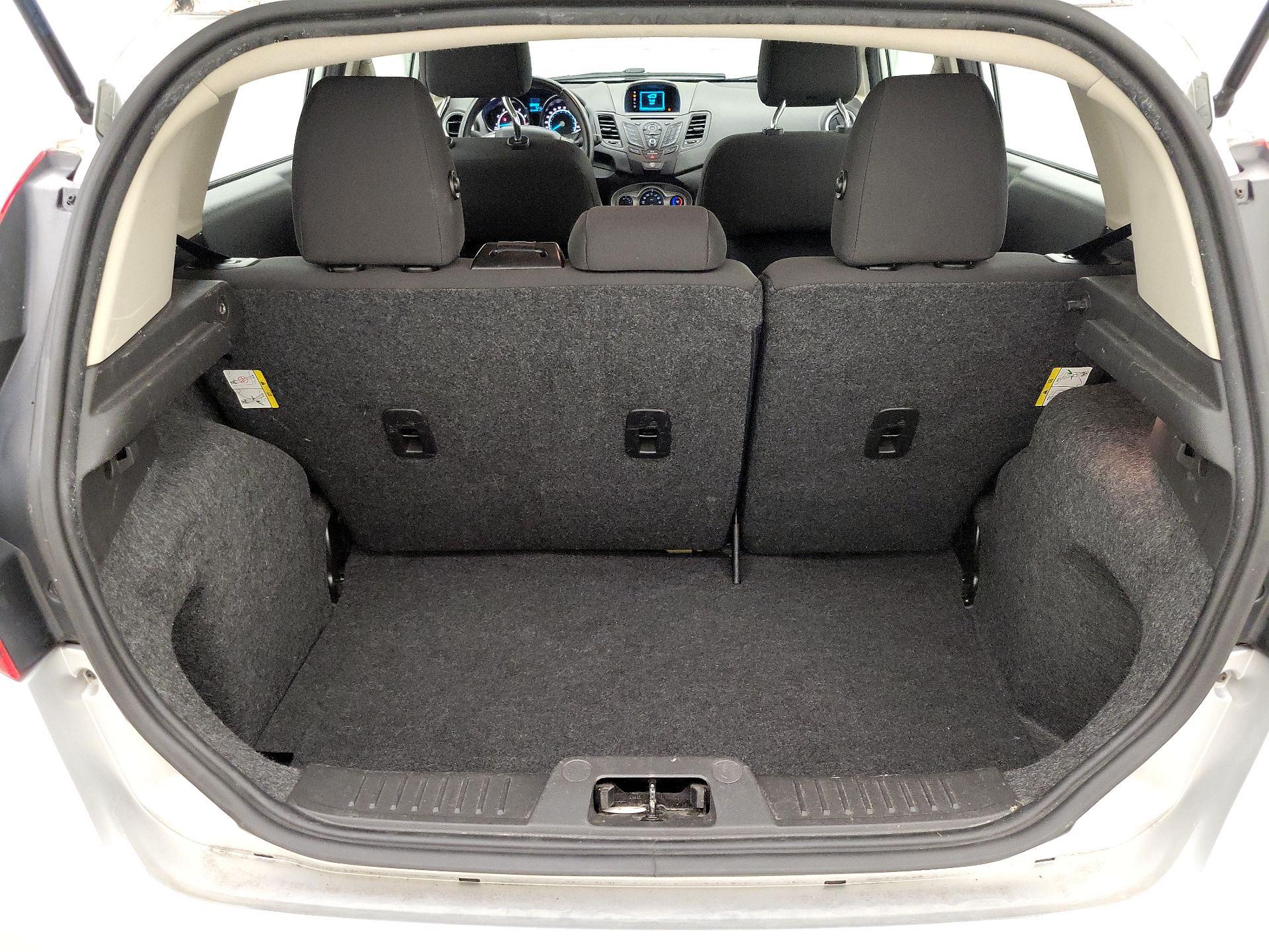 Thumbnail: 2016 Ford Fiesta - 20