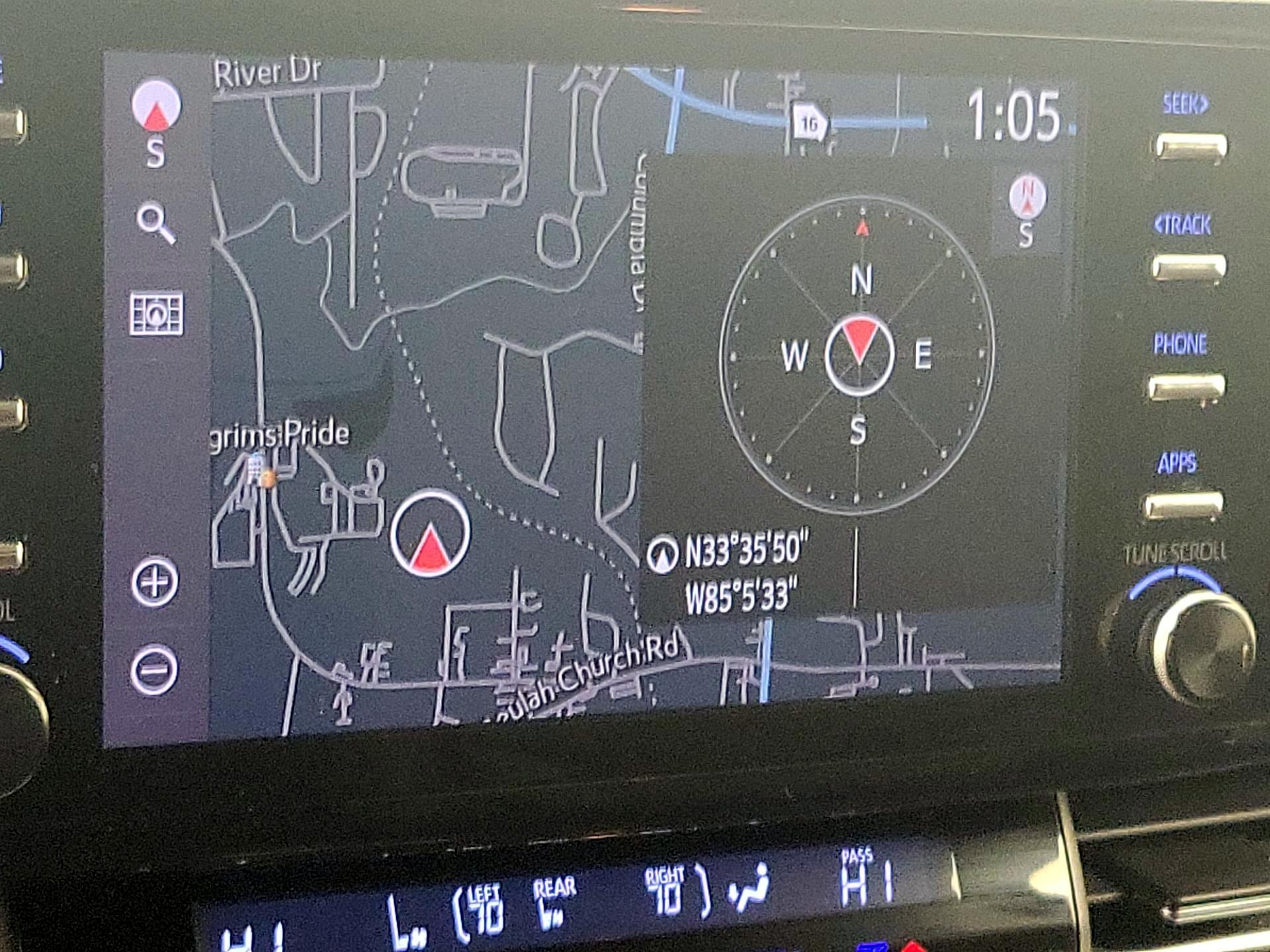 Thumbnail: 2021 Toyota Sienna - 14