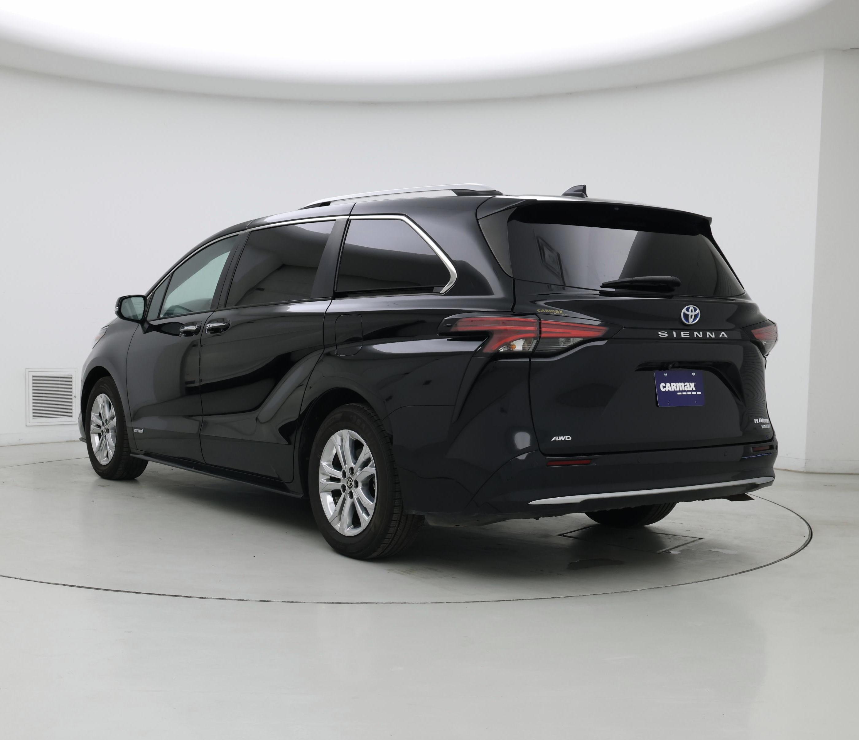 Thumbnail: 2021 Toyota Sienna - 2
