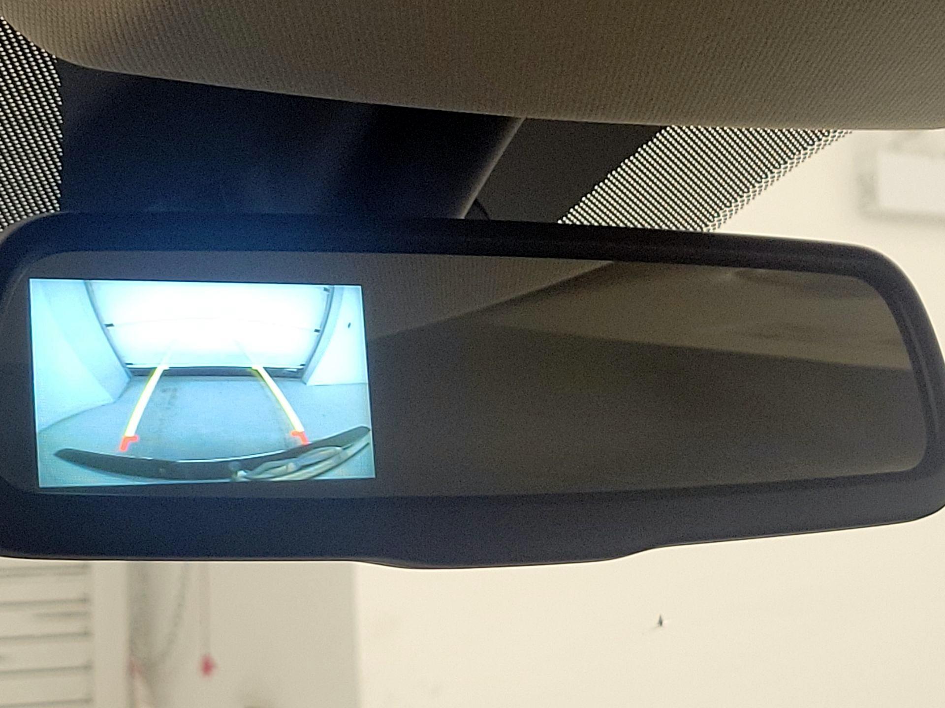 Thumbnail: 2020 RAM 1500 Classic - 14