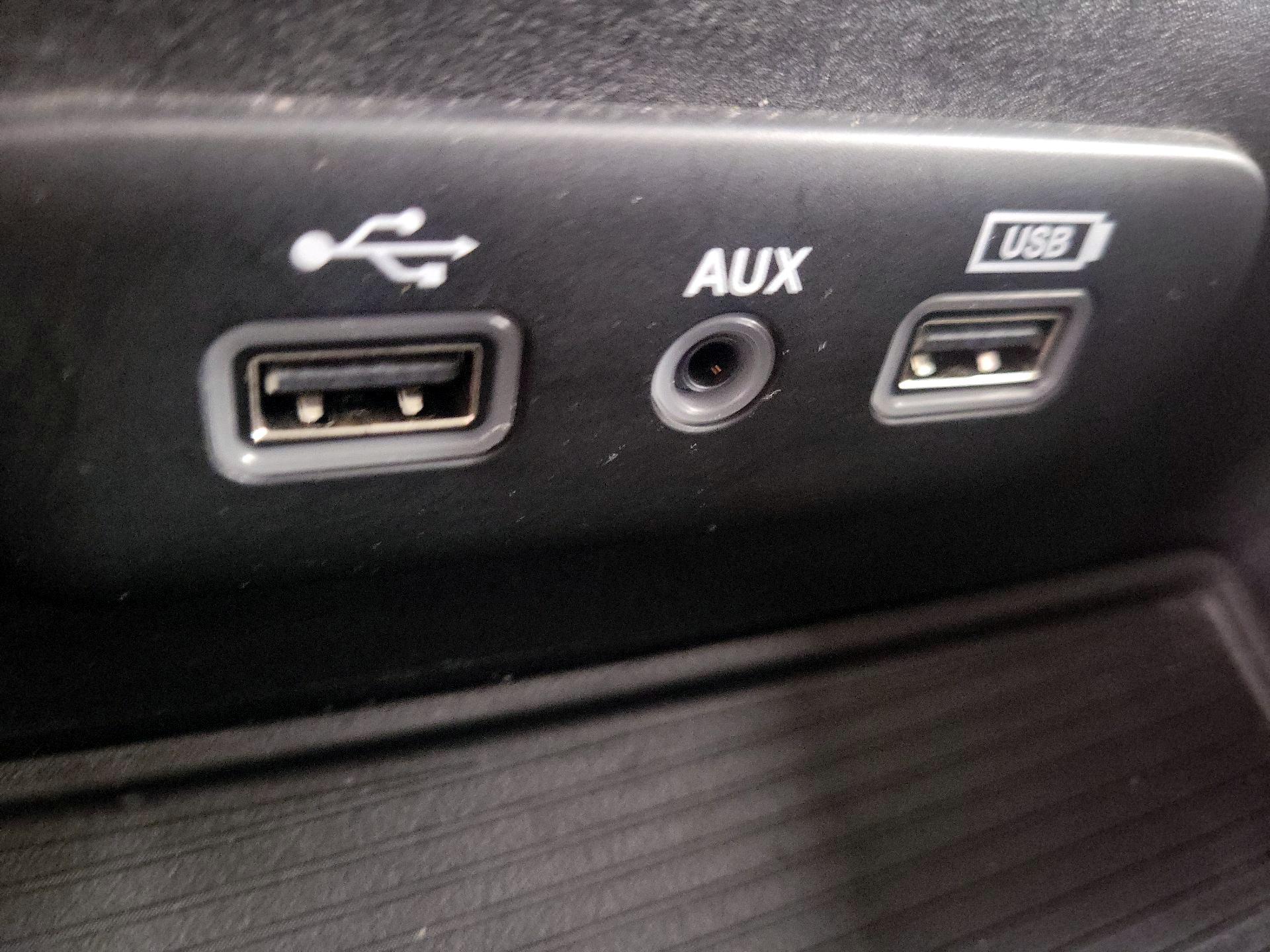 Thumbnail: 2020 RAM 1500 Classic - 18