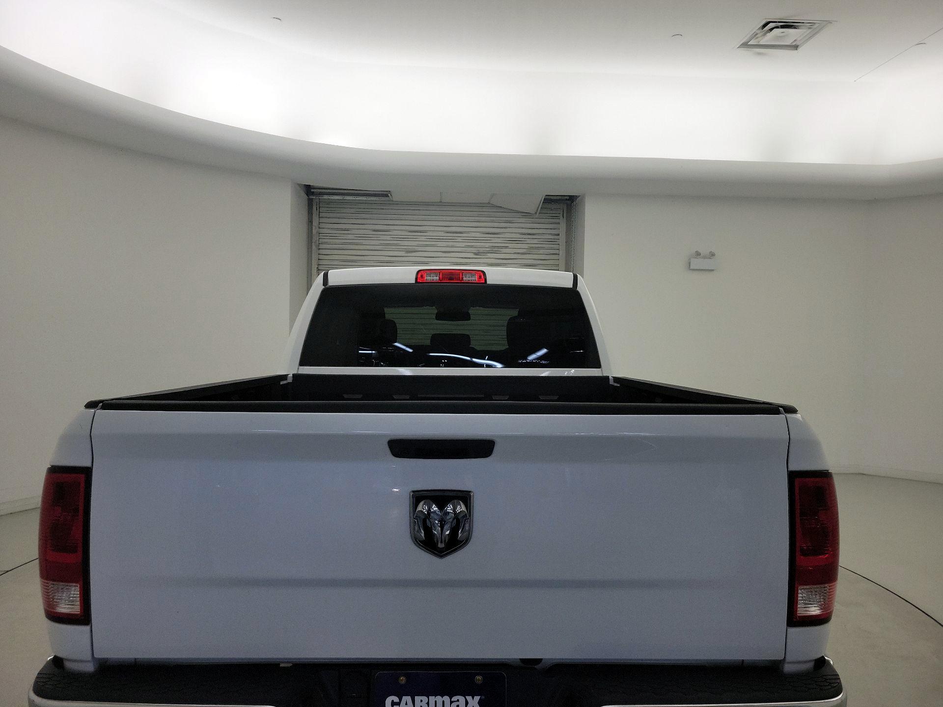 Thumbnail: 2020 RAM 1500 Classic - 20