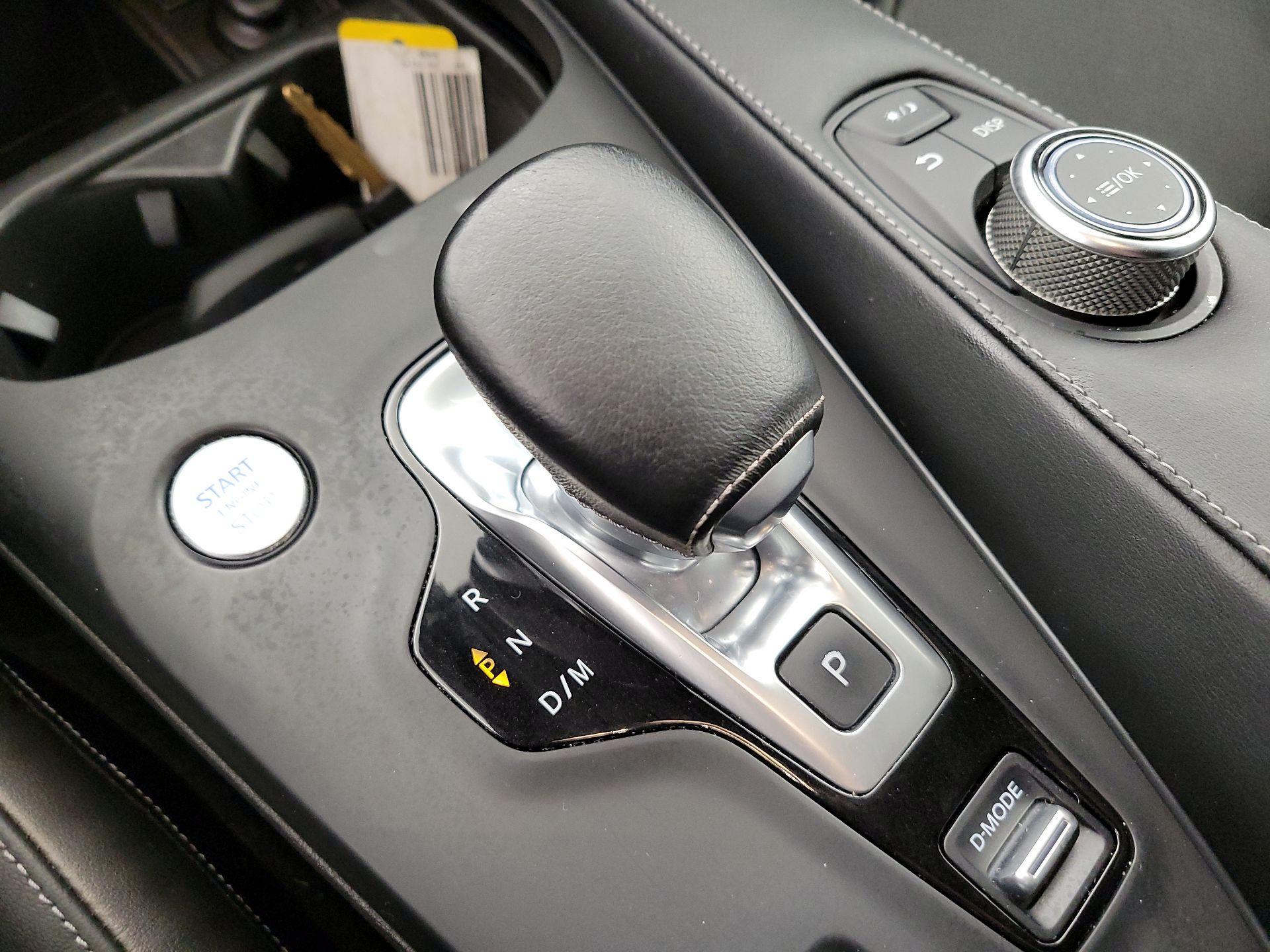 Thumbnail: 2022 INFINITI QX50 - 17