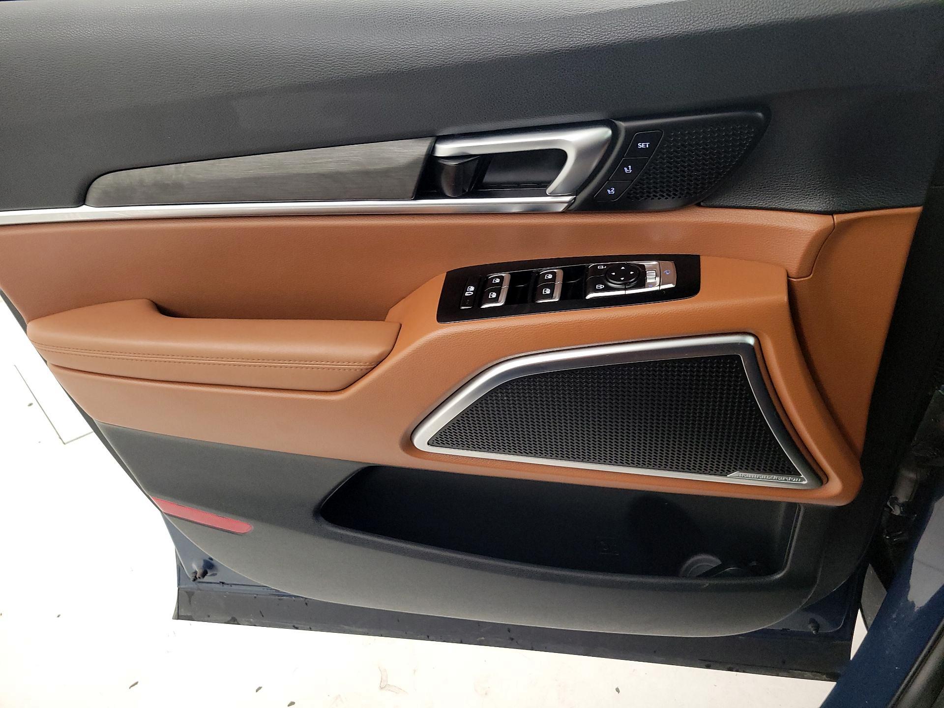 Thumbnail: 2023 Kia Telluride - 12