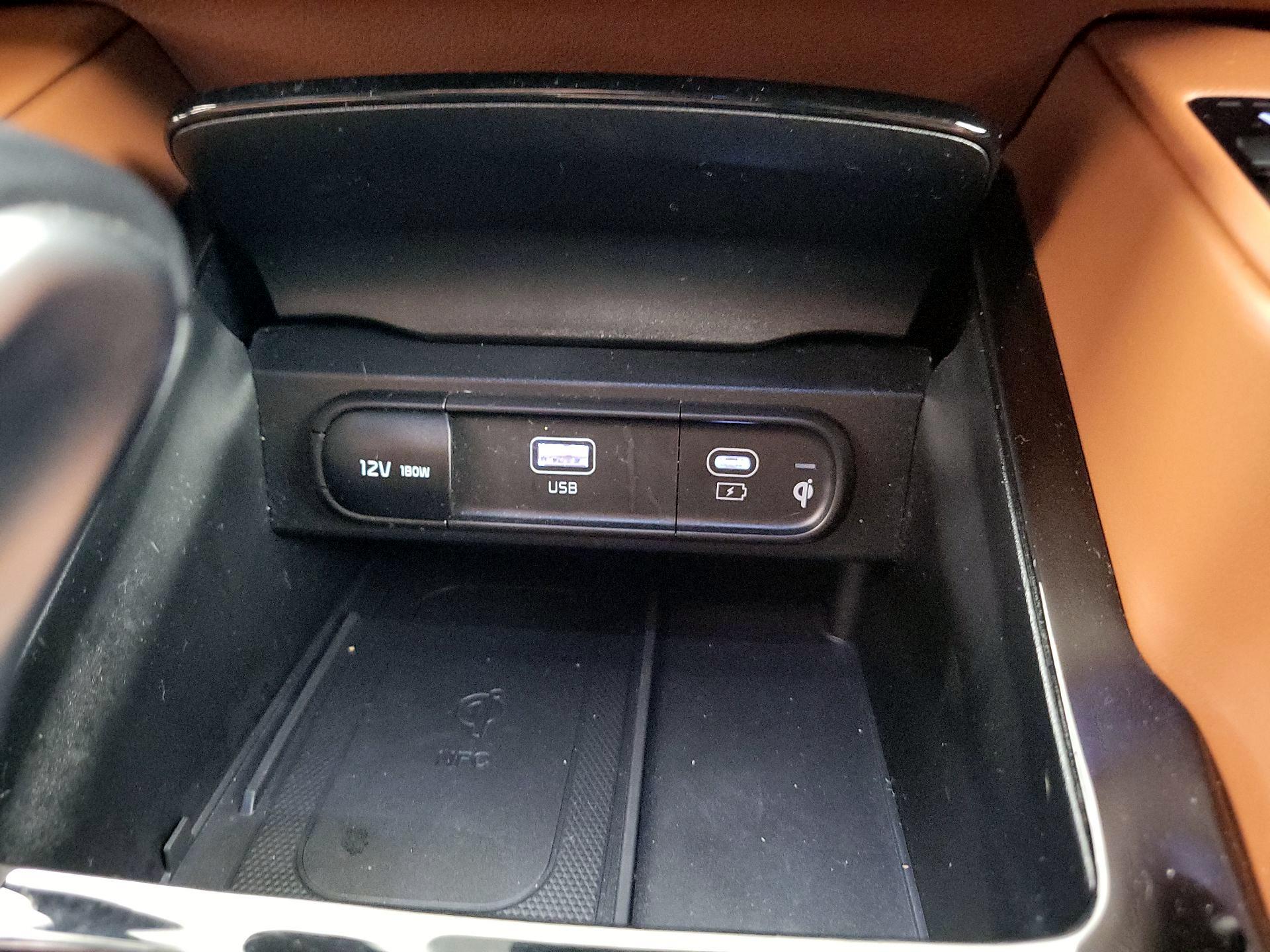 Thumbnail: 2023 Kia Telluride - 19