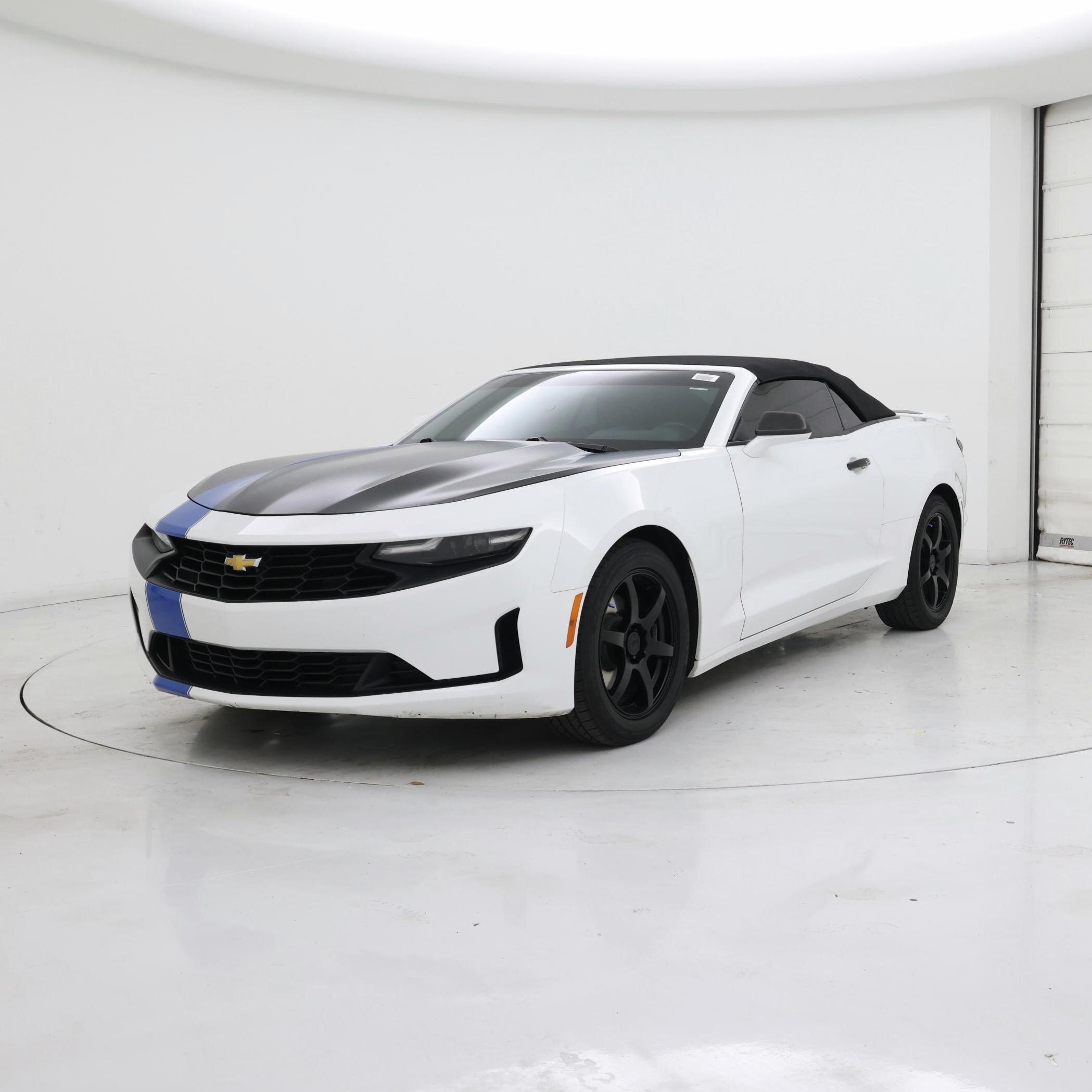 Thumbnail: 2021 Chevrolet Camaro - 4