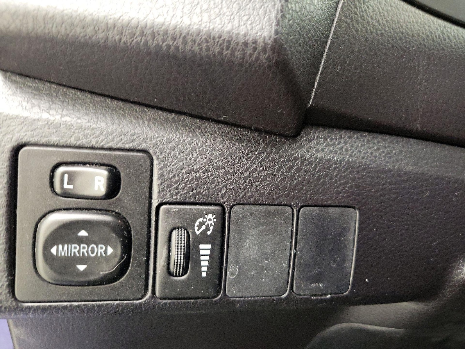 2016 Toyota Corolla S - Photo 14