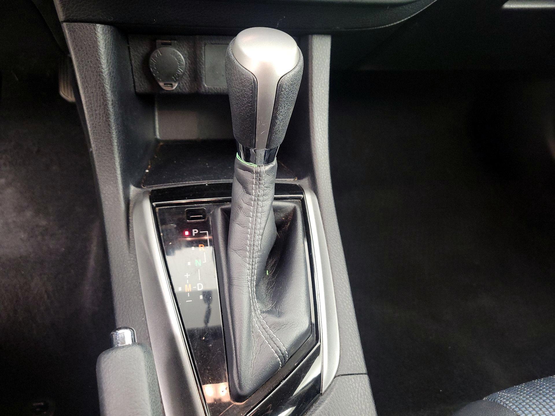 Thumbnail: 2016 Toyota Corolla - 17