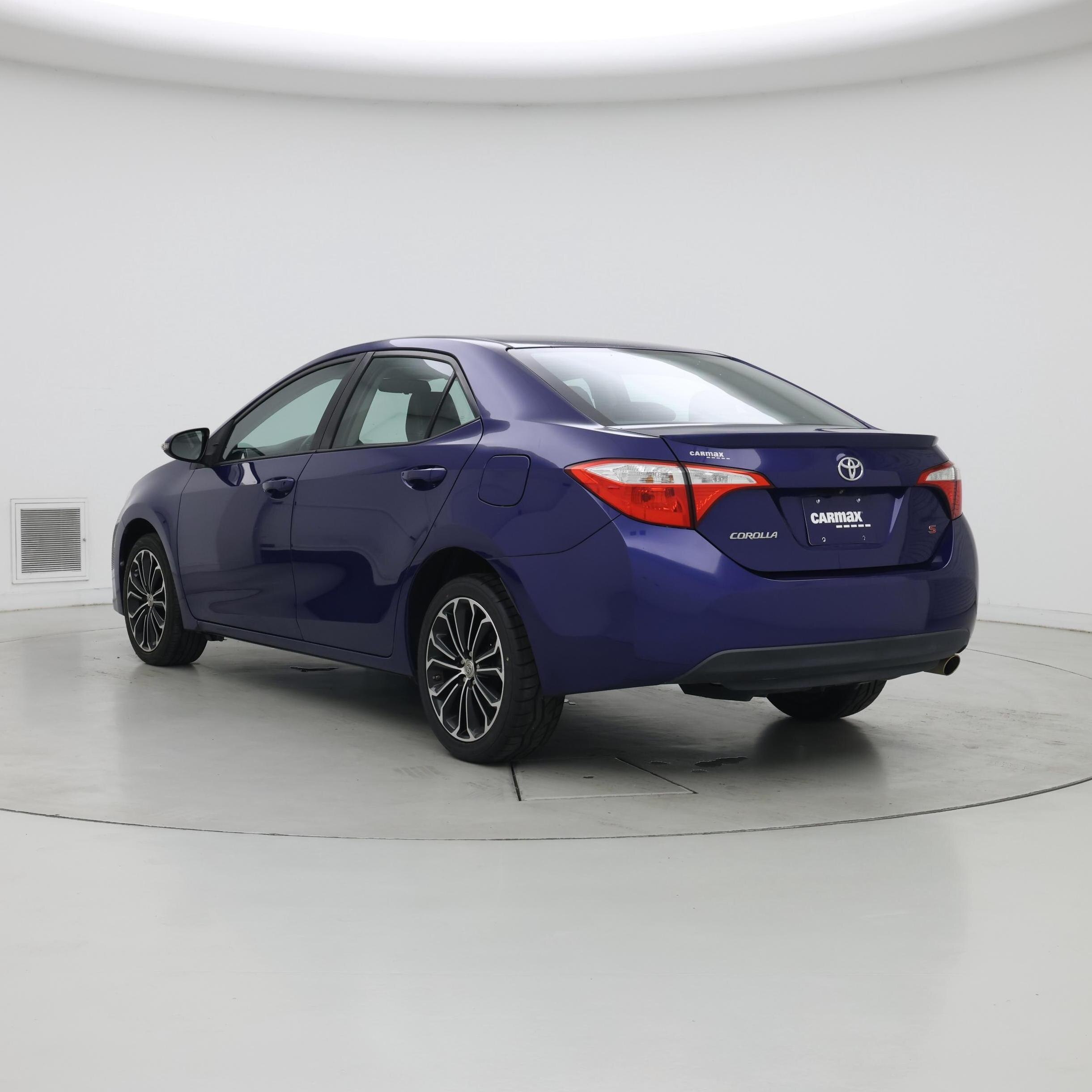 Thumbnail: 2016 Toyota Corolla - 2