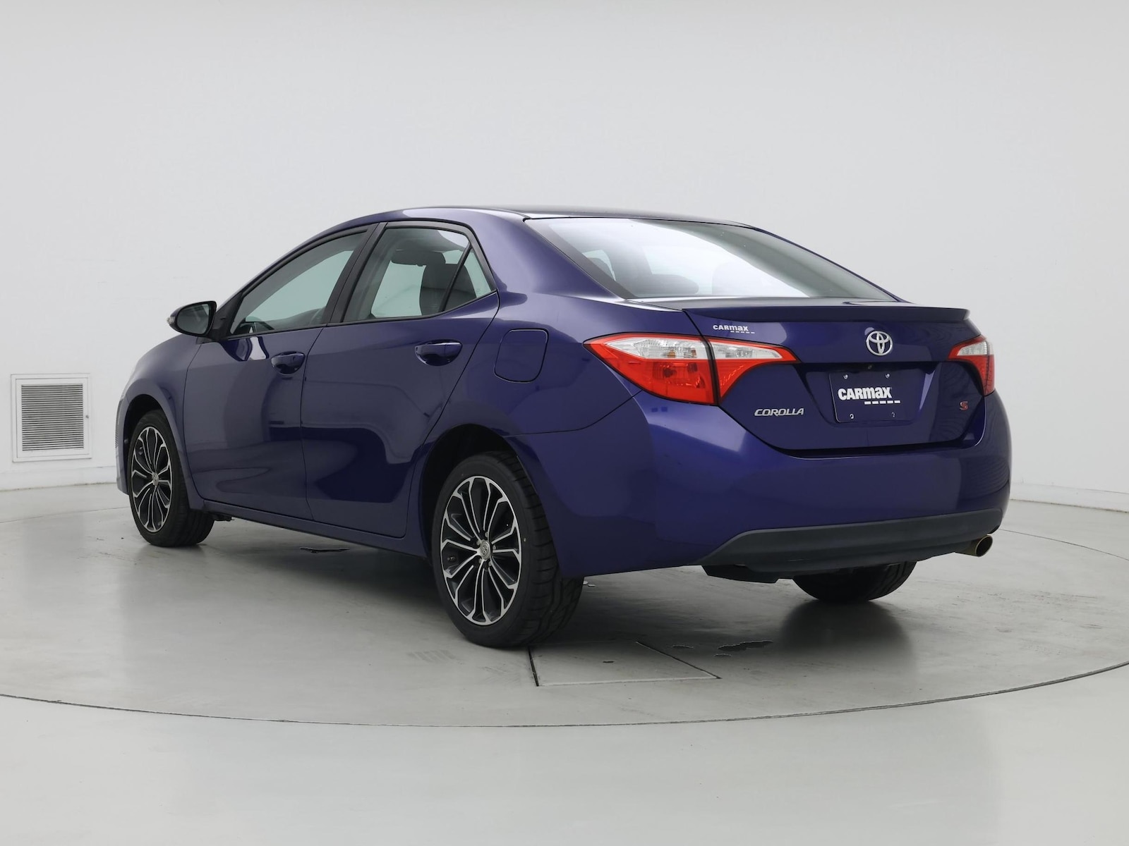 2016 Toyota Corolla S - Photo 3