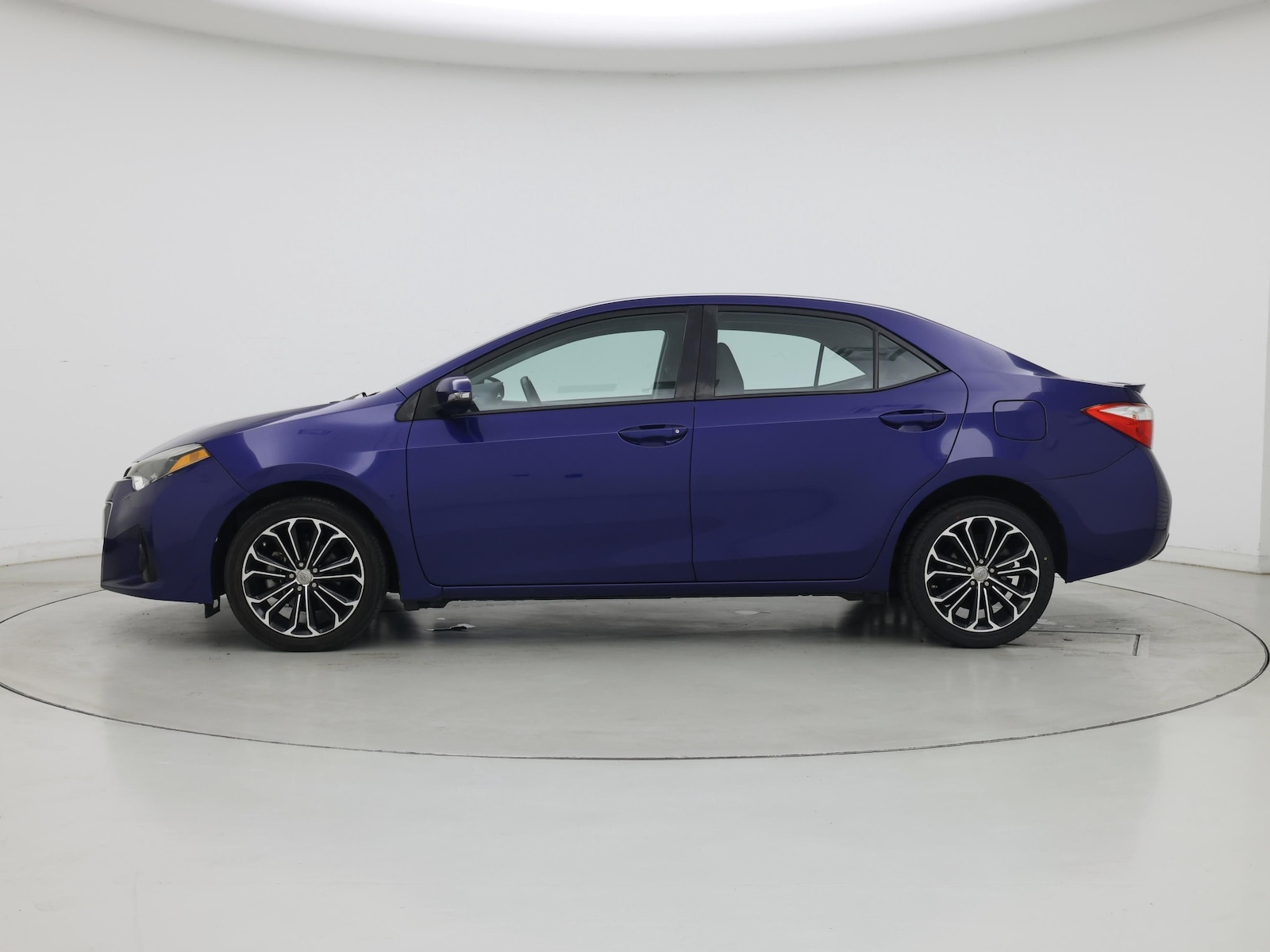 2016 Toyota Corolla S - Photo 4