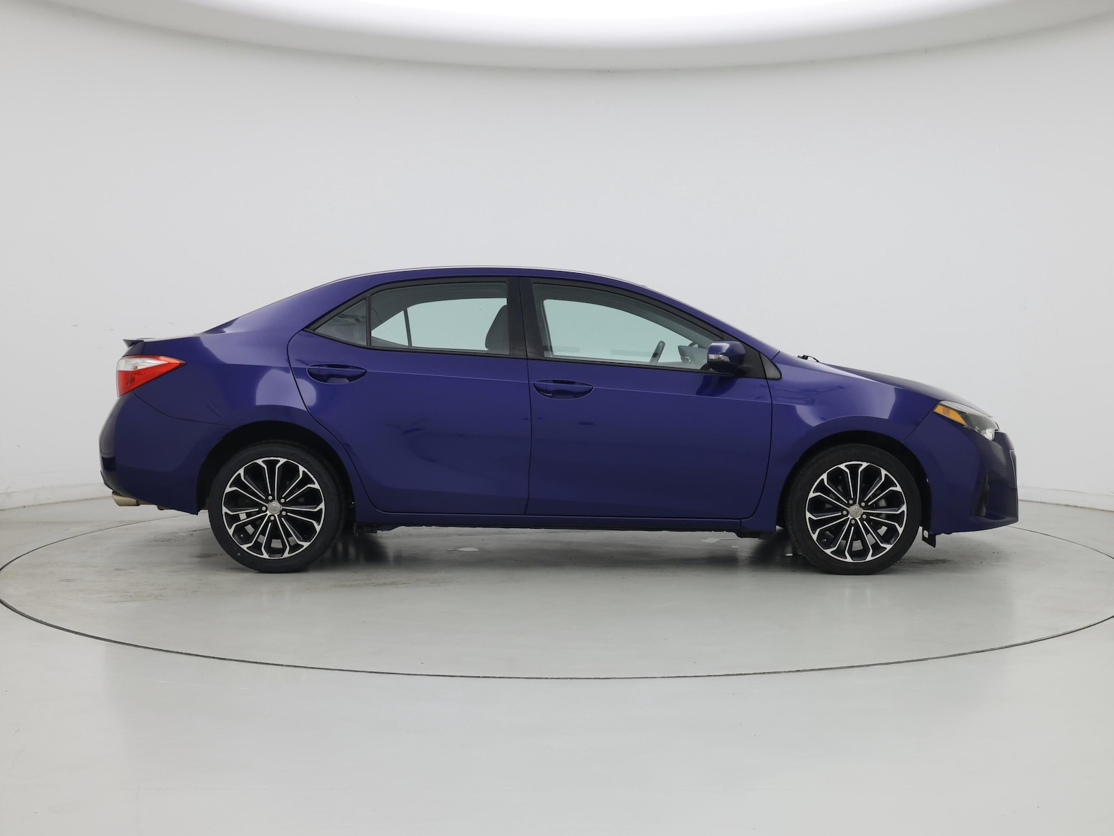 2016 Toyota Corolla S - Photo 8