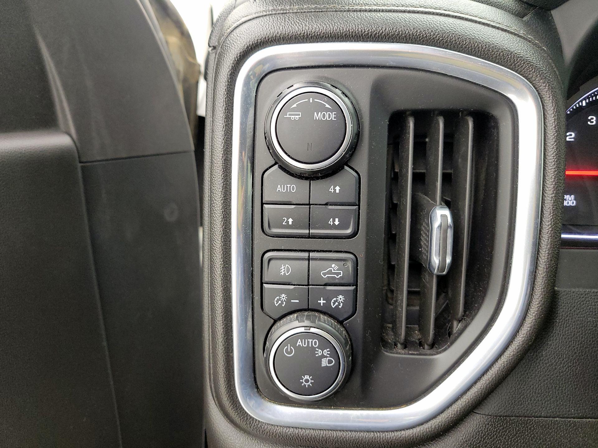 Thumbnail: 2022 Chevrolet Silverado 1500 - 13