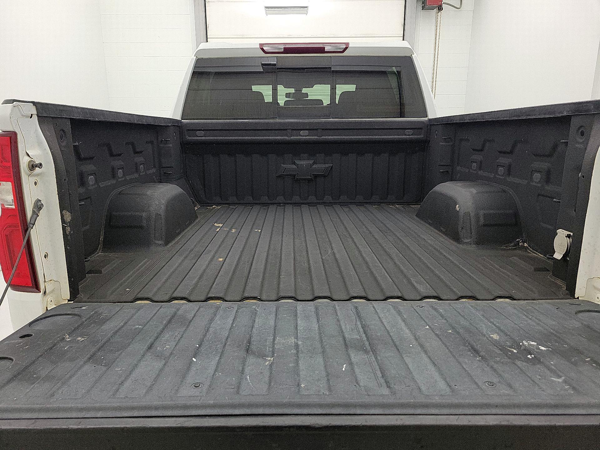 Thumbnail: 2022 Chevrolet Silverado 1500 - 20