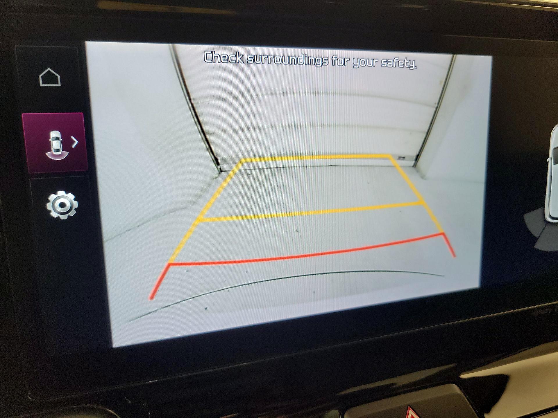 Thumbnail: 2023 Kia Sorento - 15