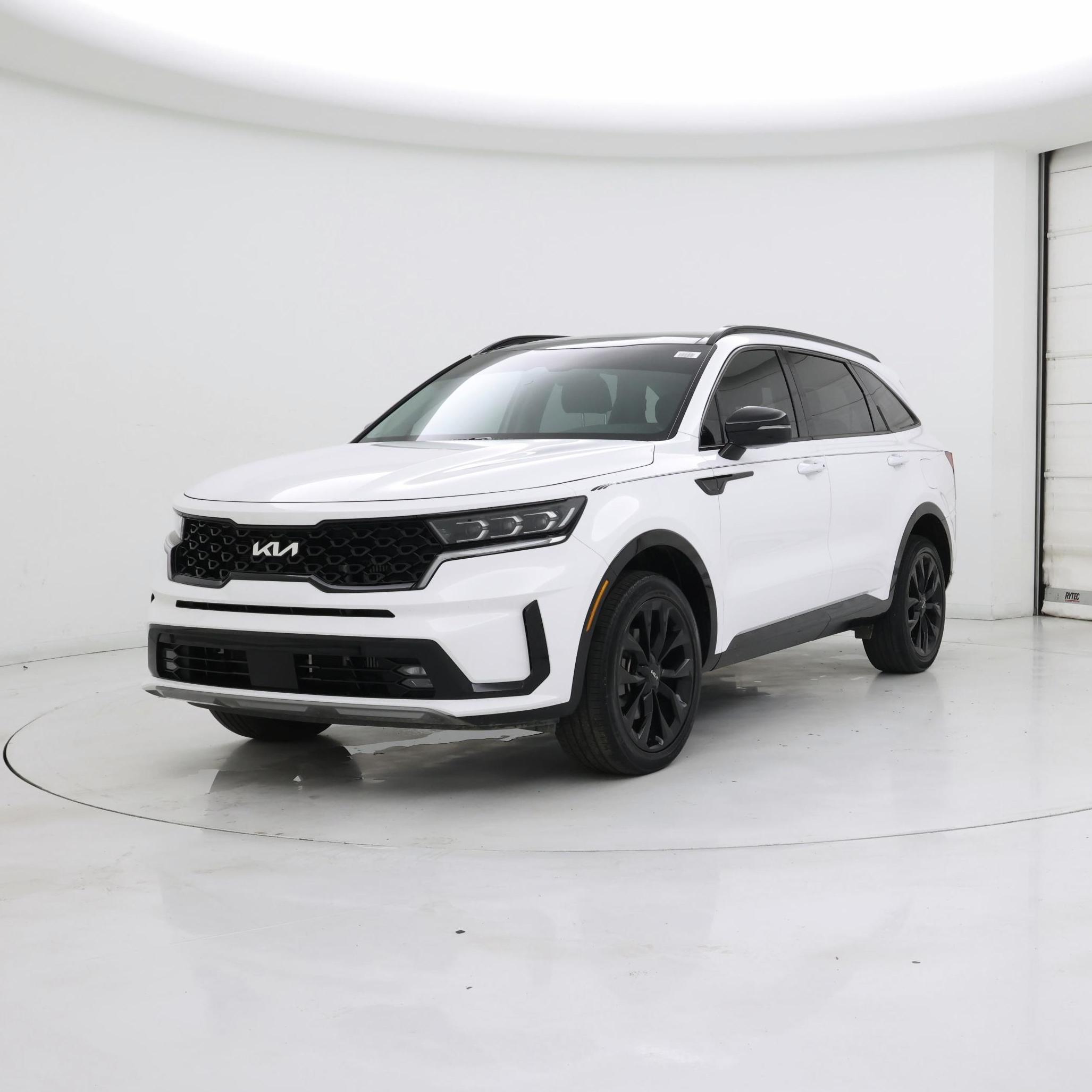 Thumbnail: 2023 Kia Sorento - 4