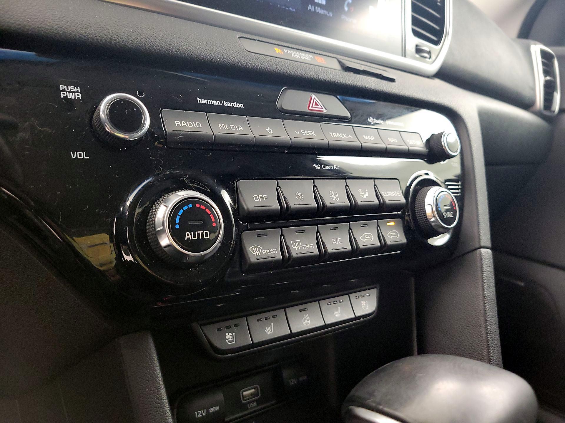 Thumbnail: 2021 Kia Sportage - 17