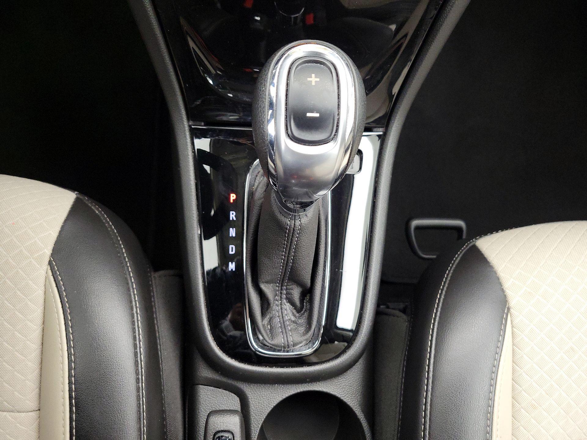 Thumbnail: 2018 Buick Encore - 17