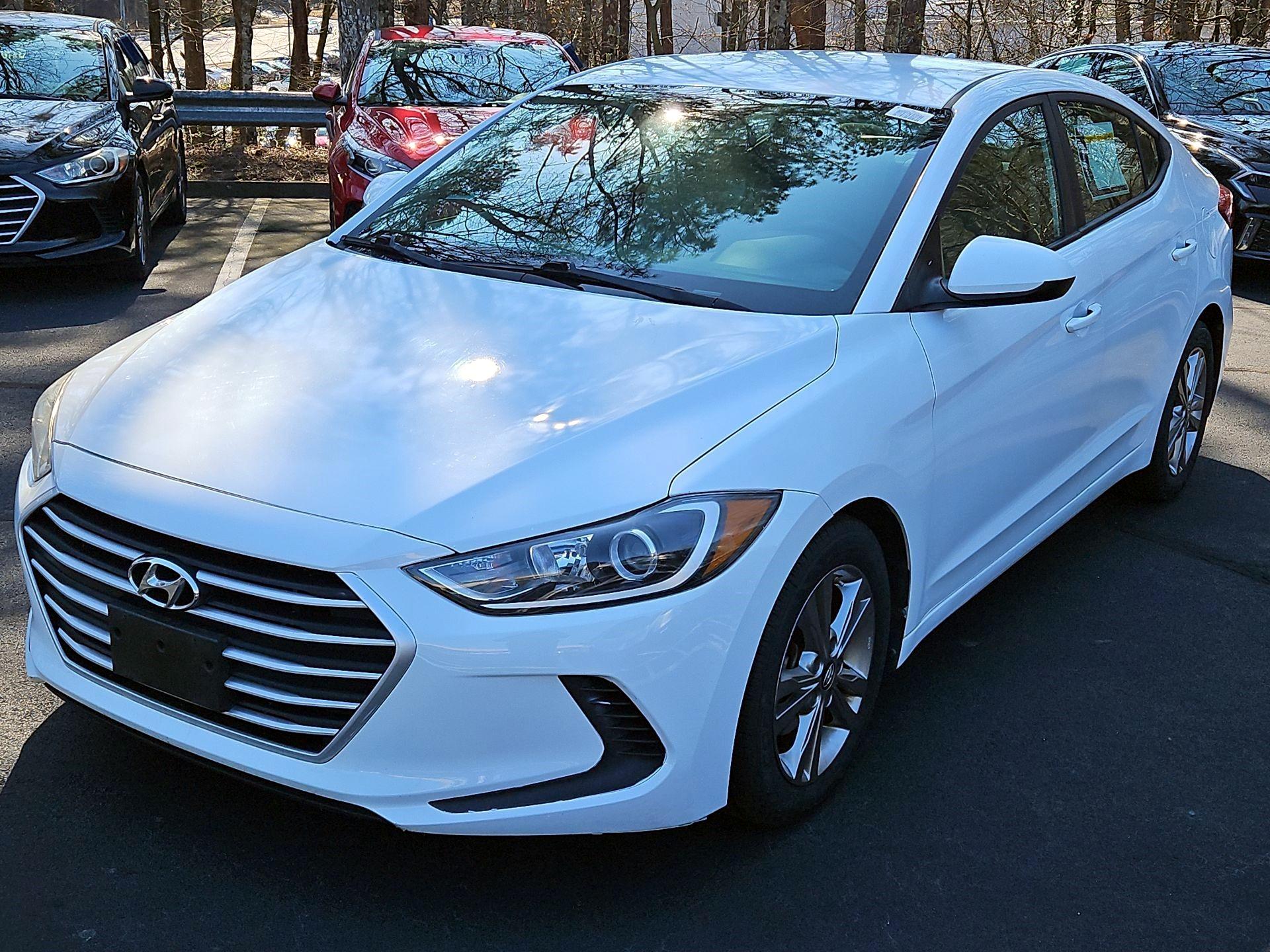 Thumbnail: 2017 Hyundai Elantra - 3