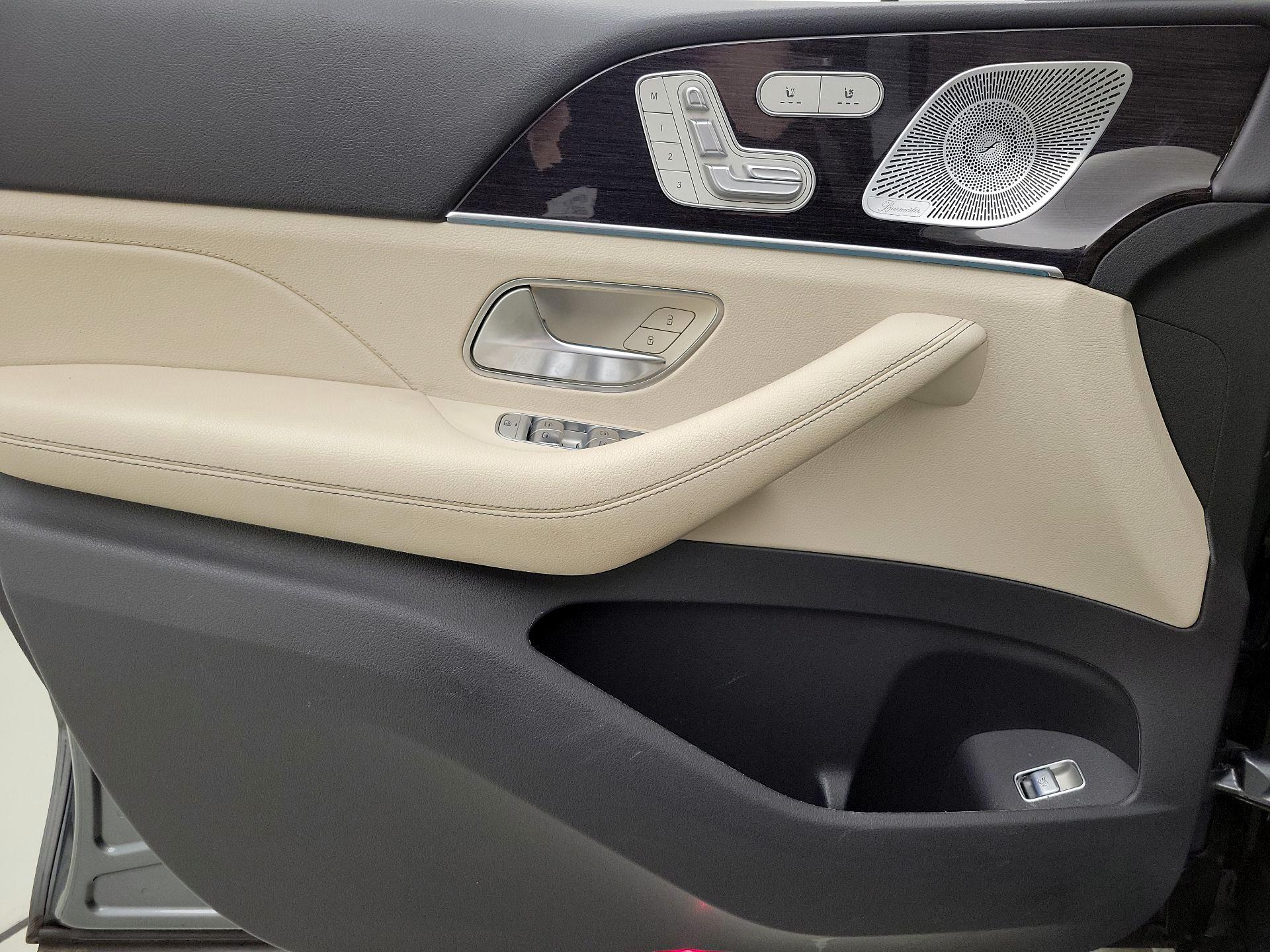 Thumbnail: 2020 Mercedes-Benz GLE - 12