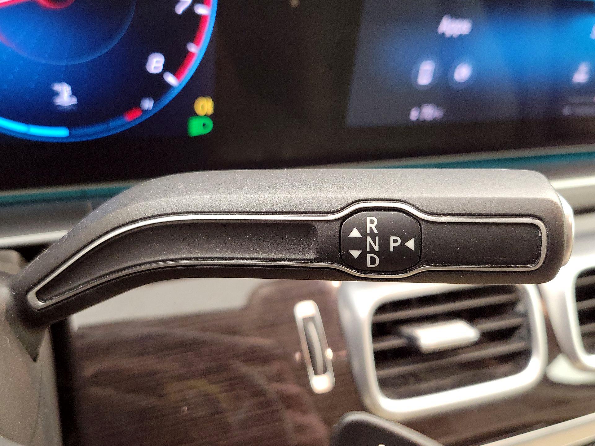 Thumbnail: 2020 Mercedes-Benz GLE - 18