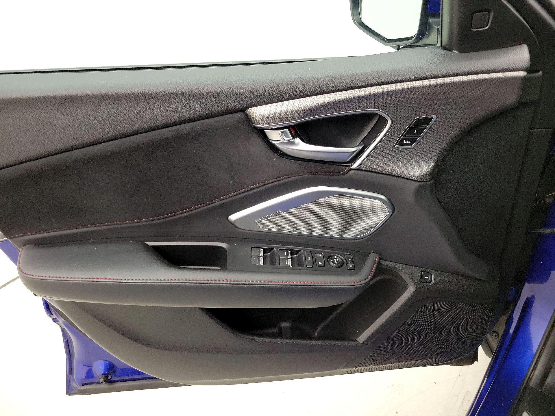 Thumbnail: 2023 Acura RDX - 12