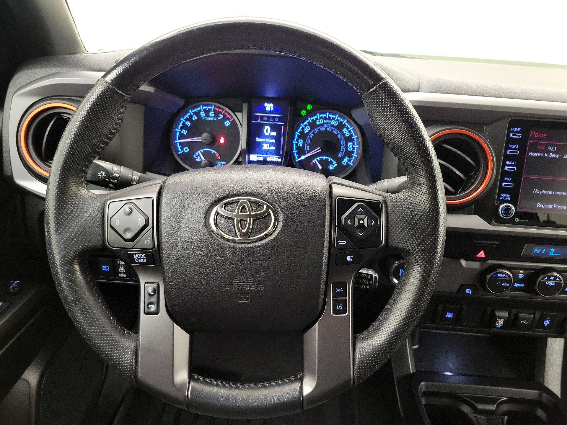 Thumbnail: 2021 Toyota Tacoma - 10