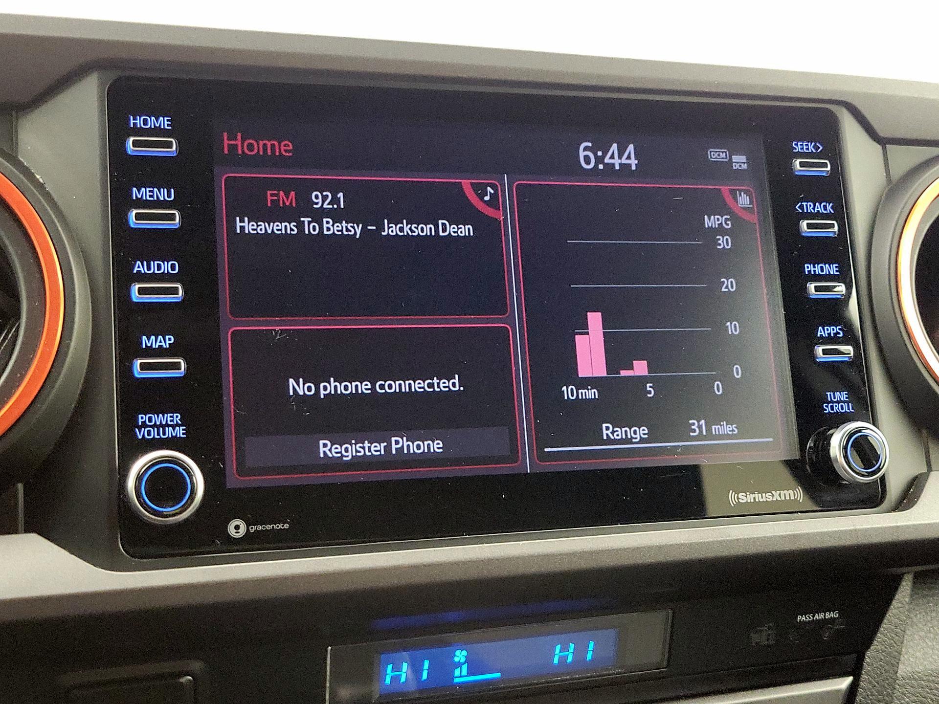 Thumbnail: 2021 Toyota Tacoma - 15