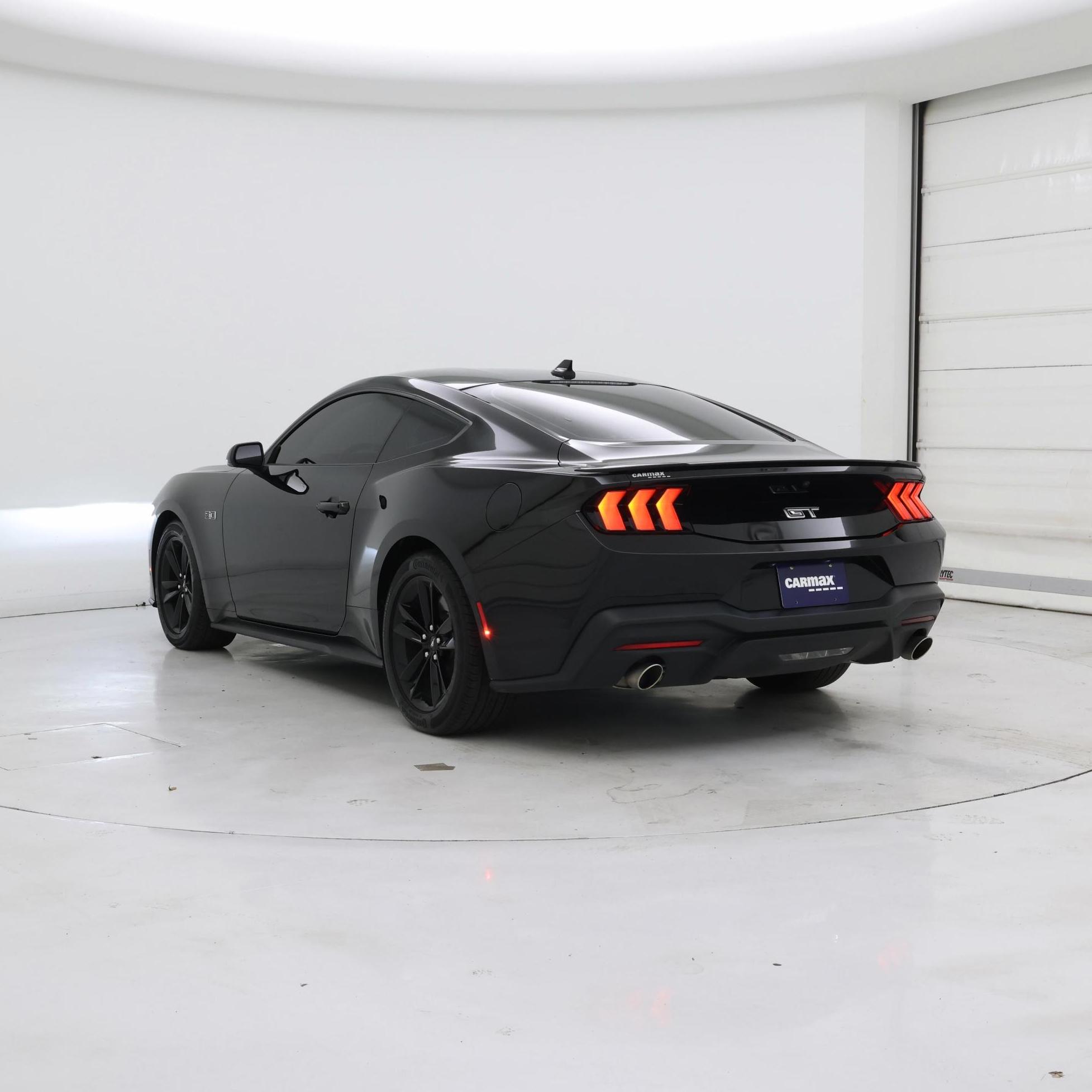 Thumbnail: 2025 Ford Mustang - 2