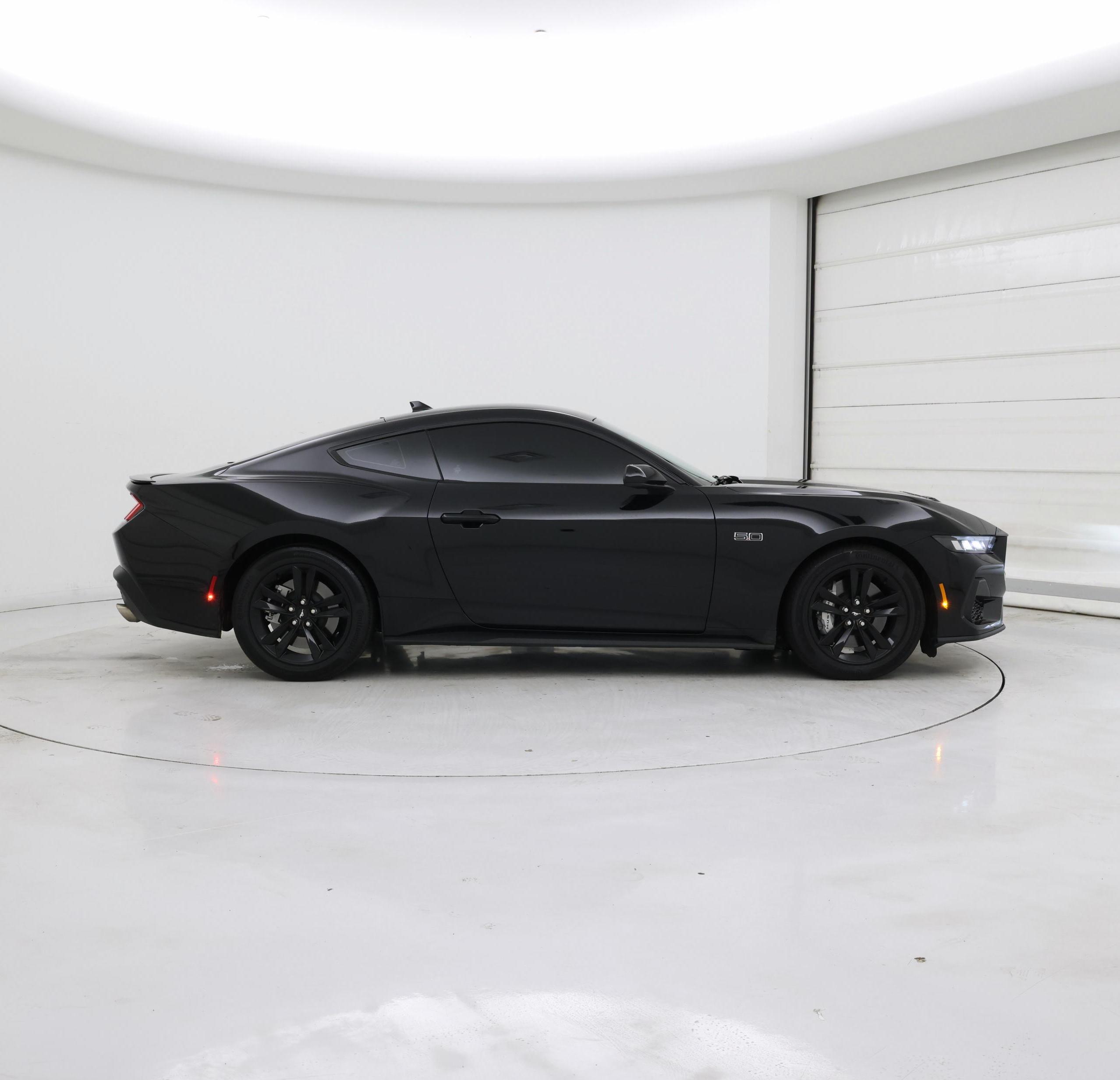 Thumbnail: 2025 Ford Mustang - 7