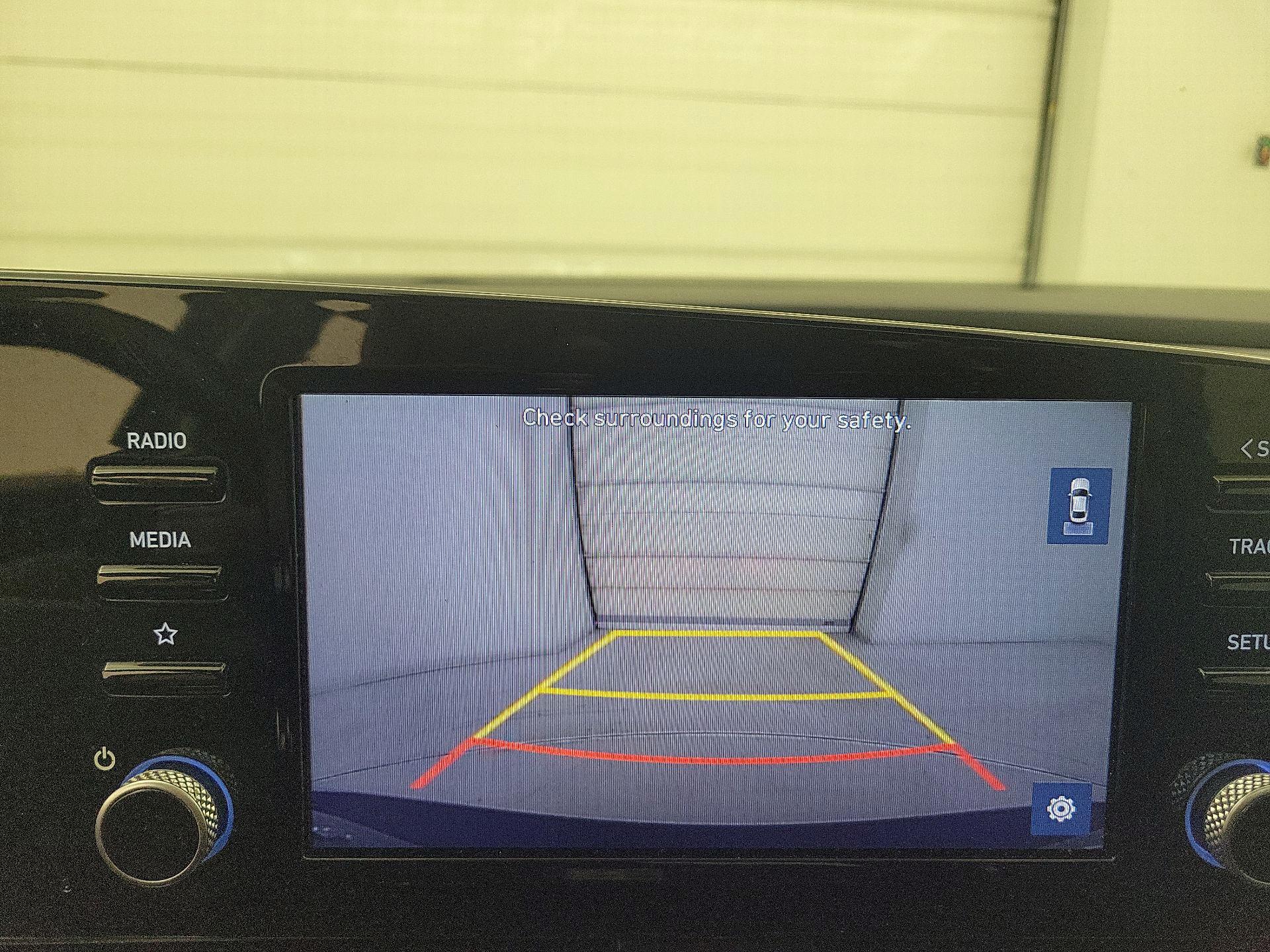 Thumbnail: 2022 Hyundai Elantra - 14