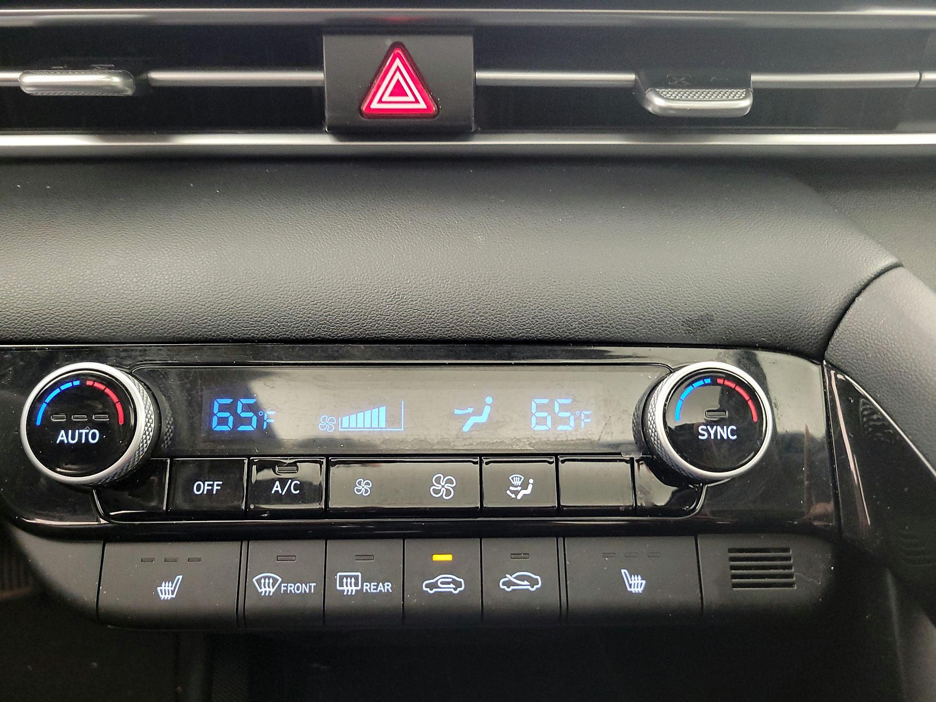 Thumbnail: 2022 Hyundai Elantra - 16