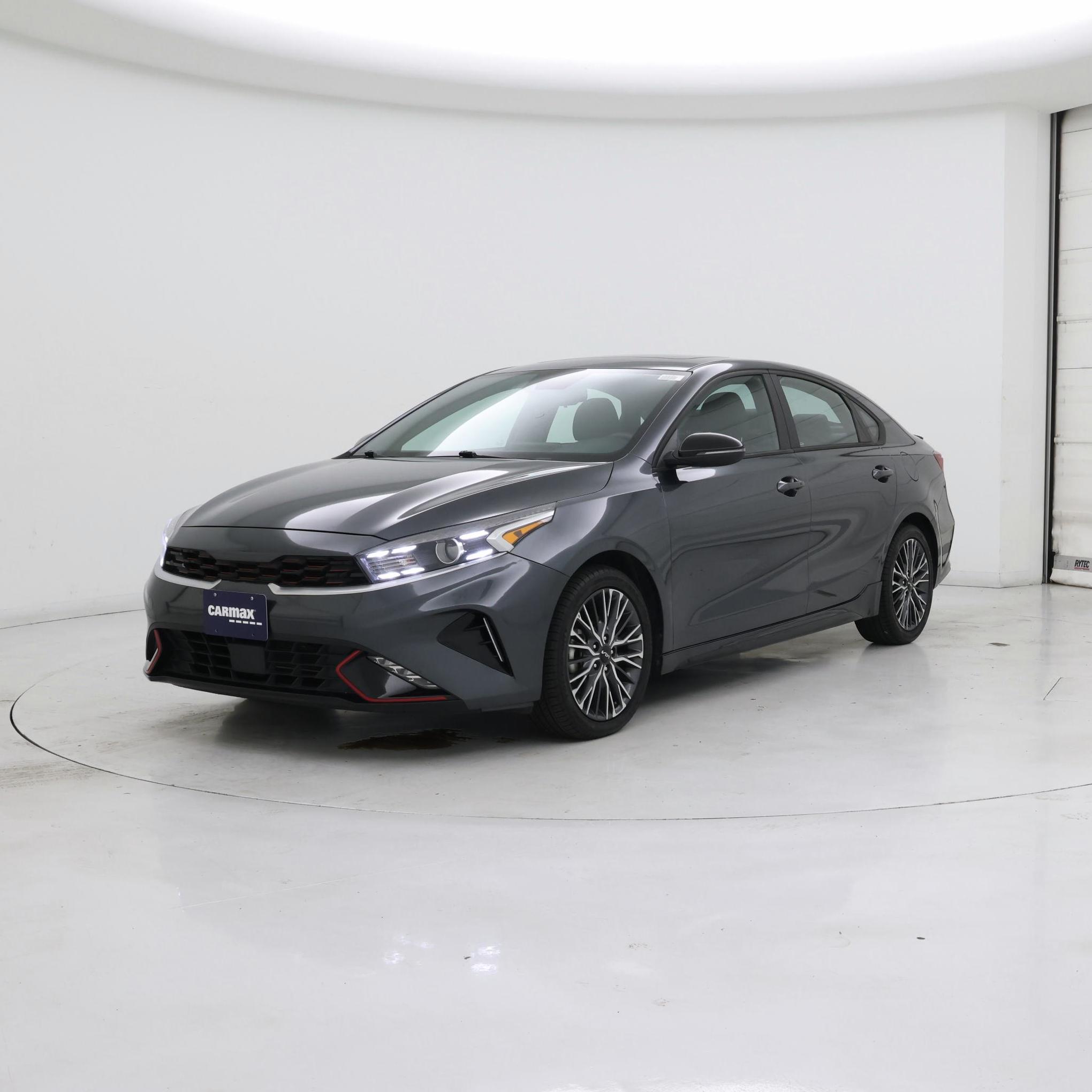 Thumbnail: 2023 Kia Forte - 4