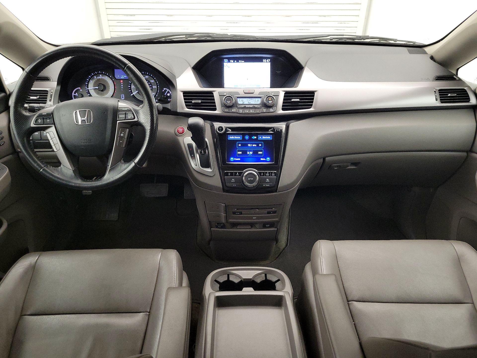 Thumbnail: 2015 Honda Odyssey - 9